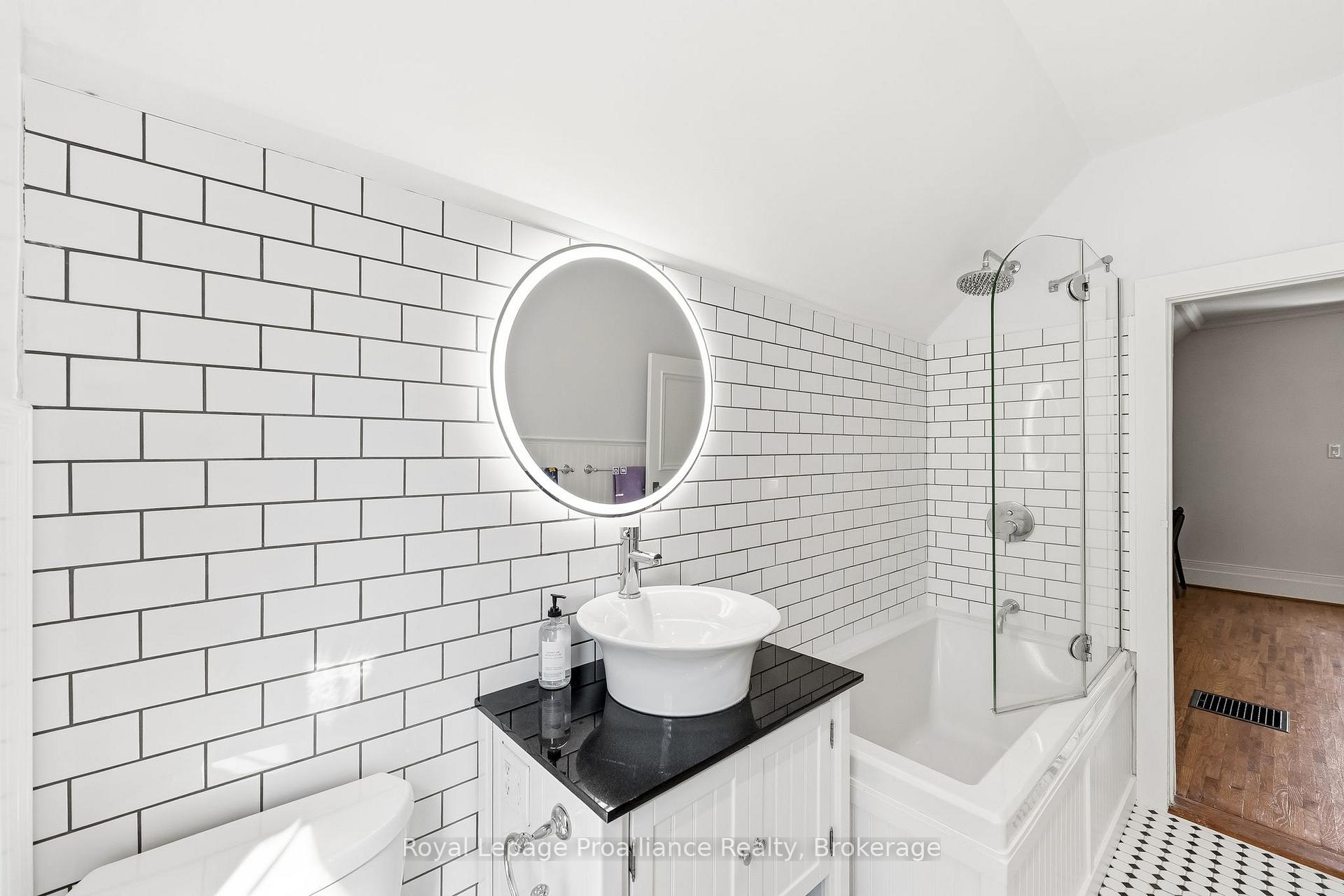 Photo 38 of 65 Prince Edward Street, Brighton — HOMEH