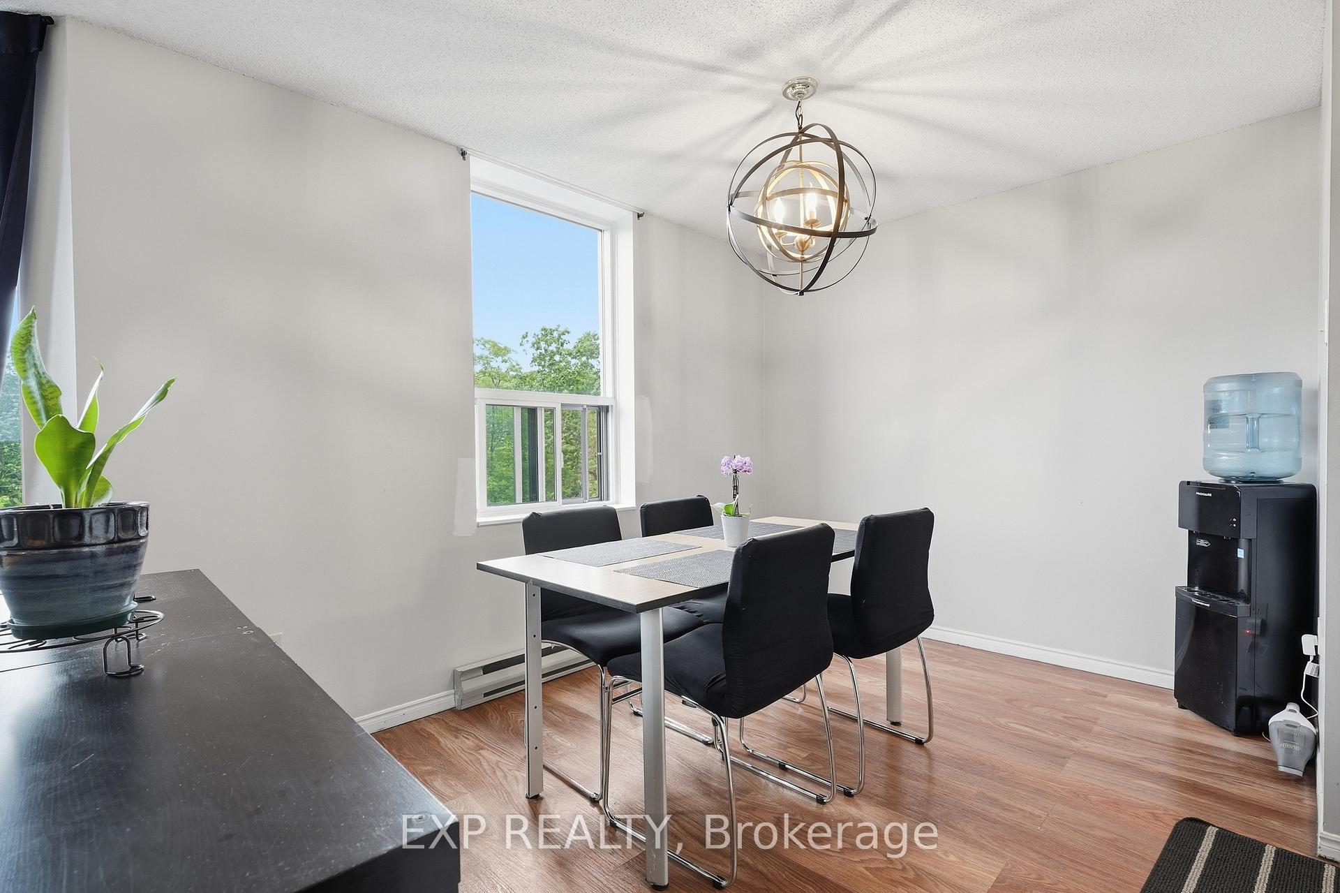 Photo 10 of Unit 1012, 55 Green Valley Drive, Kitchener, Pioneer Park — HOMEH