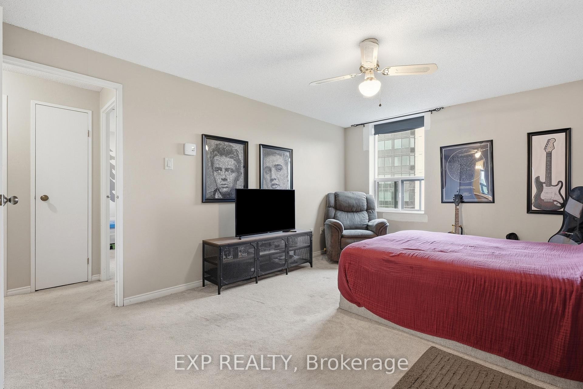 Photo 19 of Unit 1012, 55 Green Valley Drive, Kitchener, Pioneer Park — HOMEH