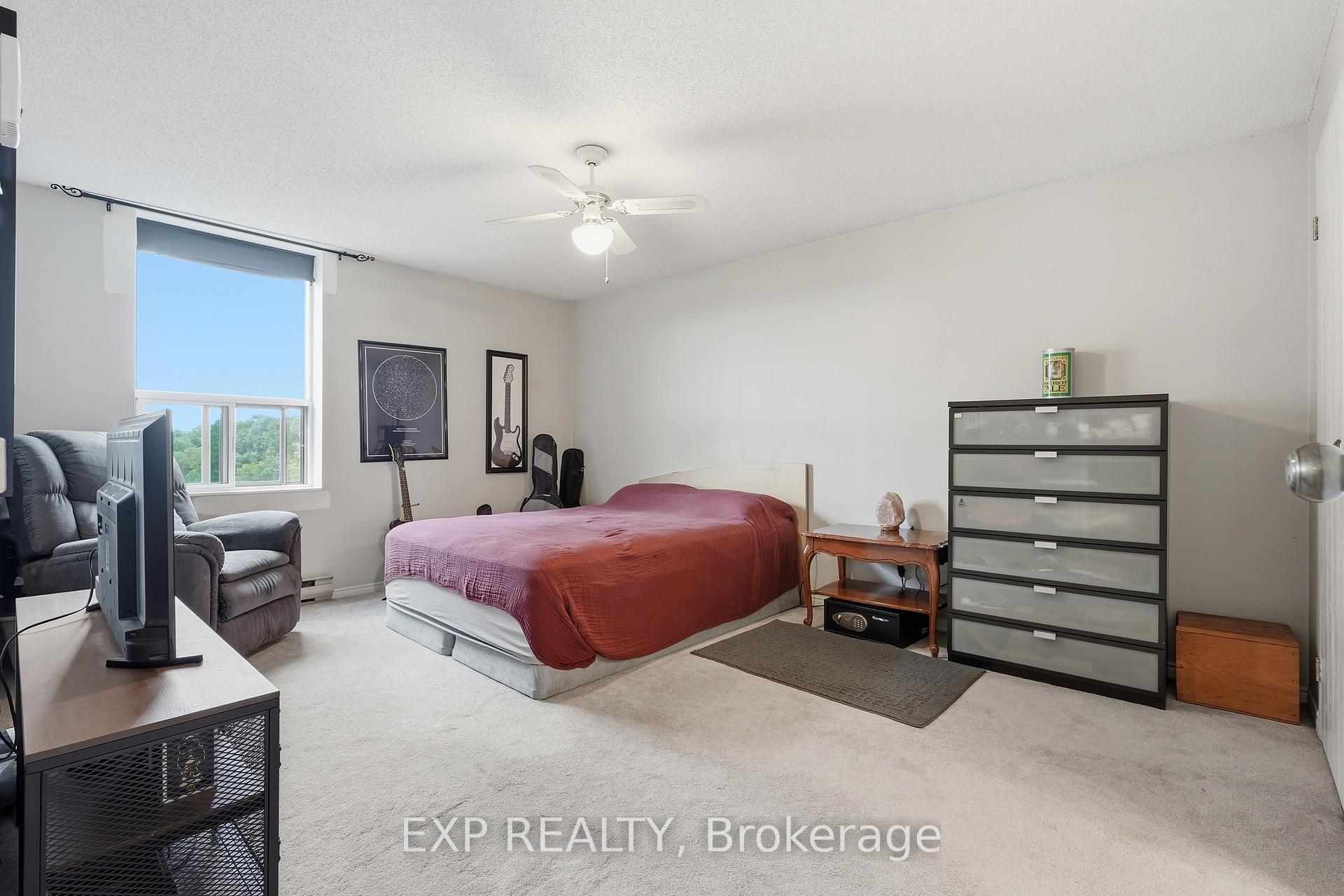 Photo 21 of Unit 1012, 55 Green Valley Drive, Kitchener, Pioneer Park — HOMEH