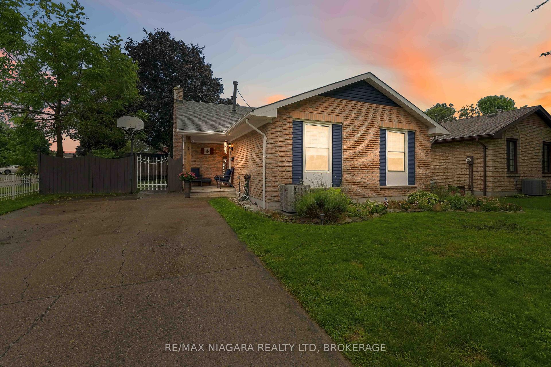 Photo 1 of 1 Belair Drive, St. Catharines, Port Dalhousie — HOMEH