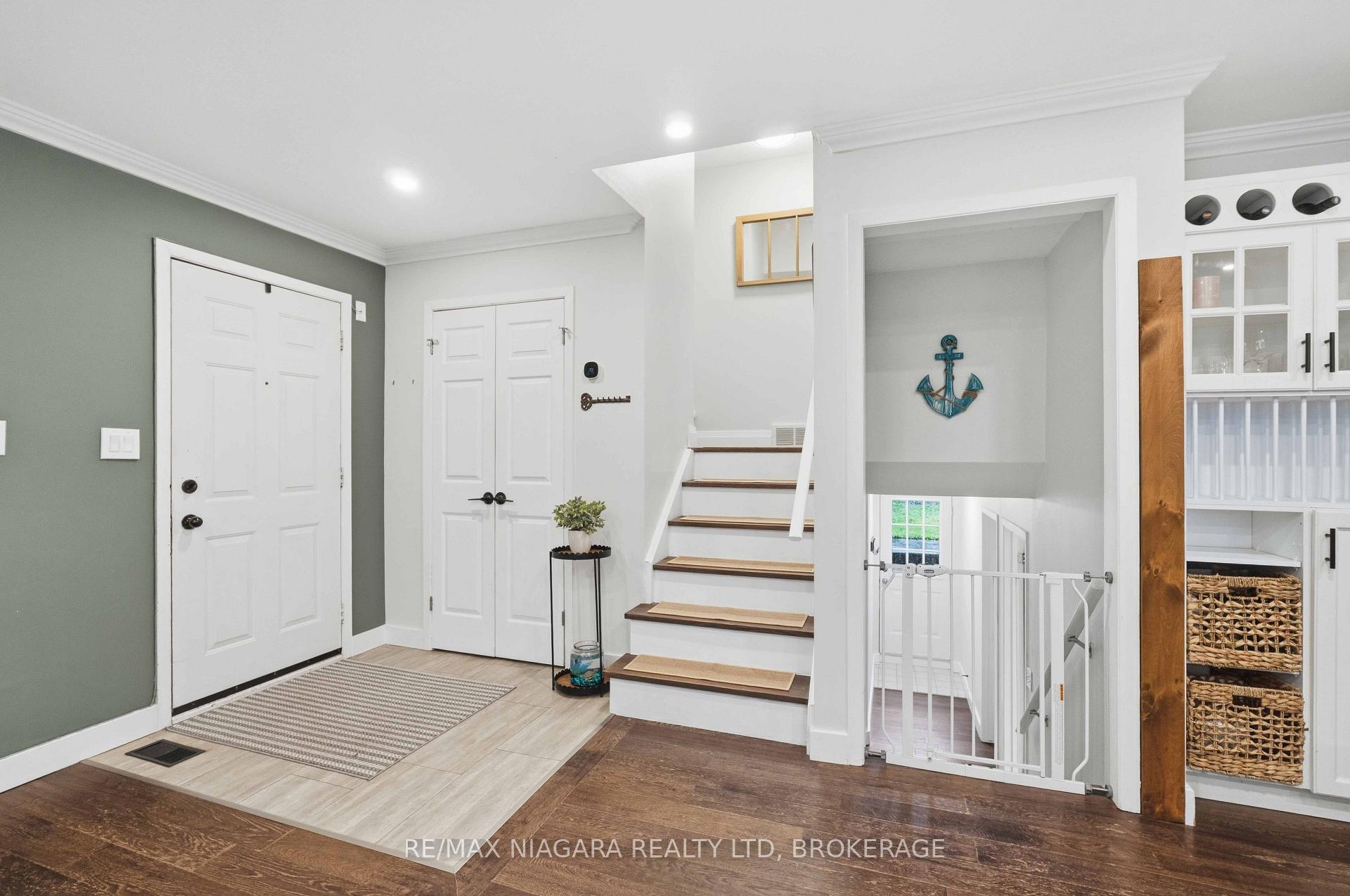 Photo 16 of 1 Belair Drive, St. Catharines, Port Dalhousie — HOMEH