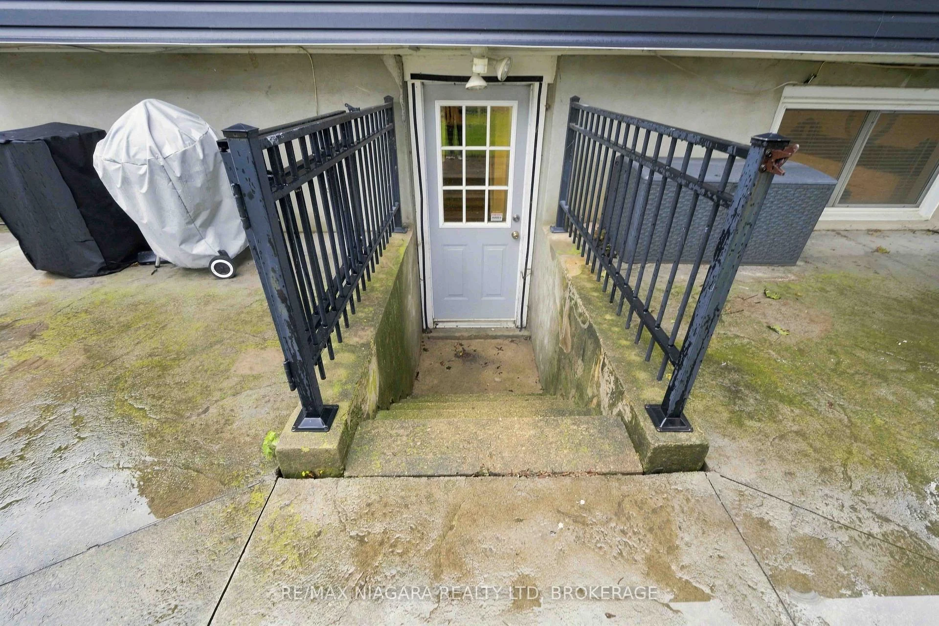Photo 40 of 1 Belair Drive, St. Catharines, Port Dalhousie — HOMEH