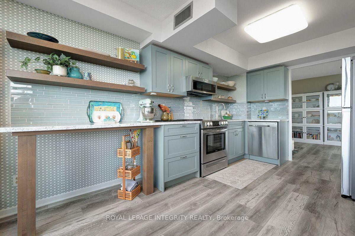 Photo 16 of Unit 1601, 1500 Riverside Drive, Ottawa, Riverview Park — HOMEH