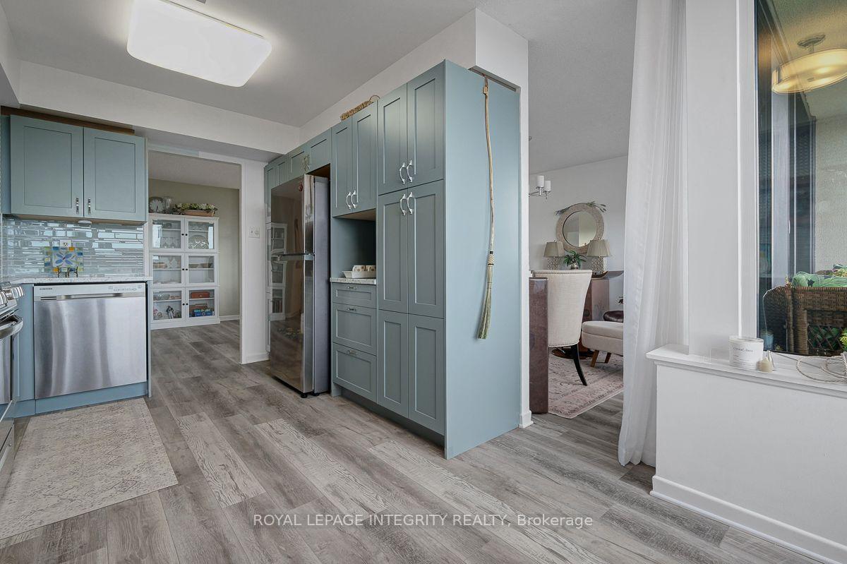Photo 17 of Unit 1601, 1500 Riverside Drive, Ottawa, Riverview Park — HOMEH