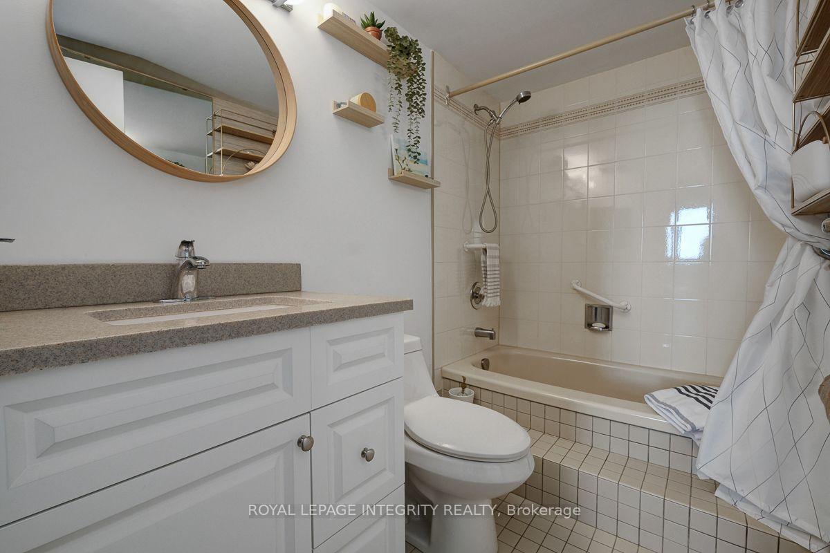 Photo 24 of Unit 1601, 1500 Riverside Drive, Ottawa, Riverview Park — HOMEH