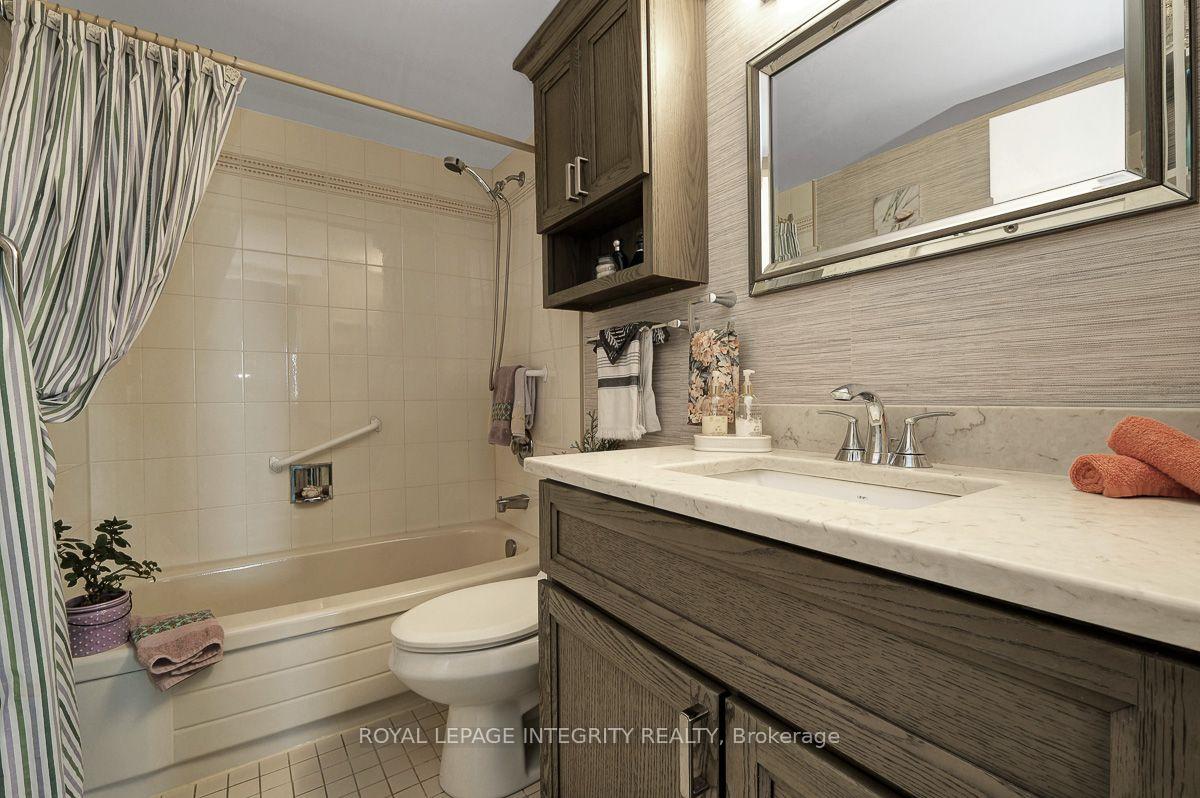 Photo 26 of Unit 1601, 1500 Riverside Drive, Ottawa, Riverview Park — HOMEH