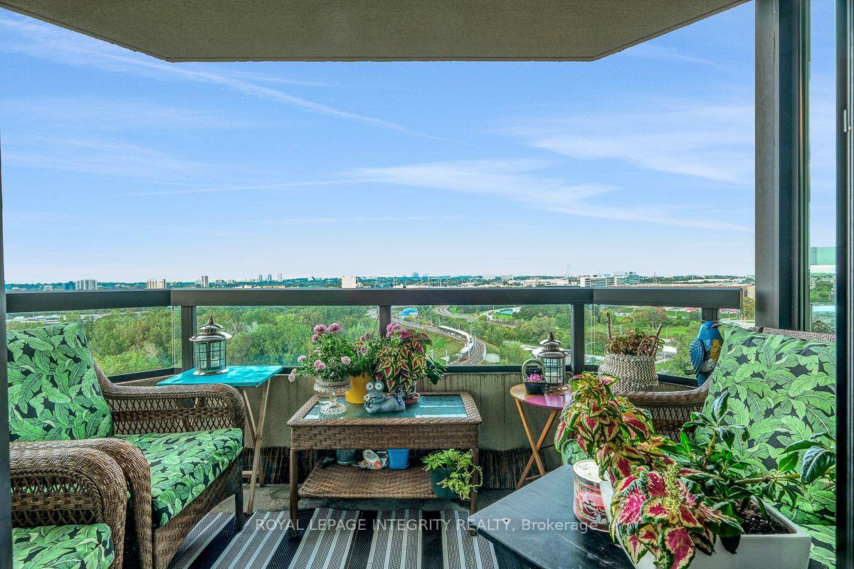 Photo 28 of Unit 1601, 1500 Riverside Drive, Ottawa, Riverview Park — HOMEH