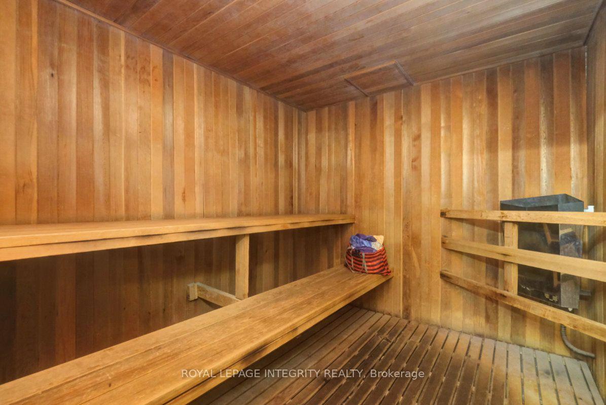 Photo 43 of Unit 1601, 1500 Riverside Drive, Ottawa, Riverview Park — HOMEH