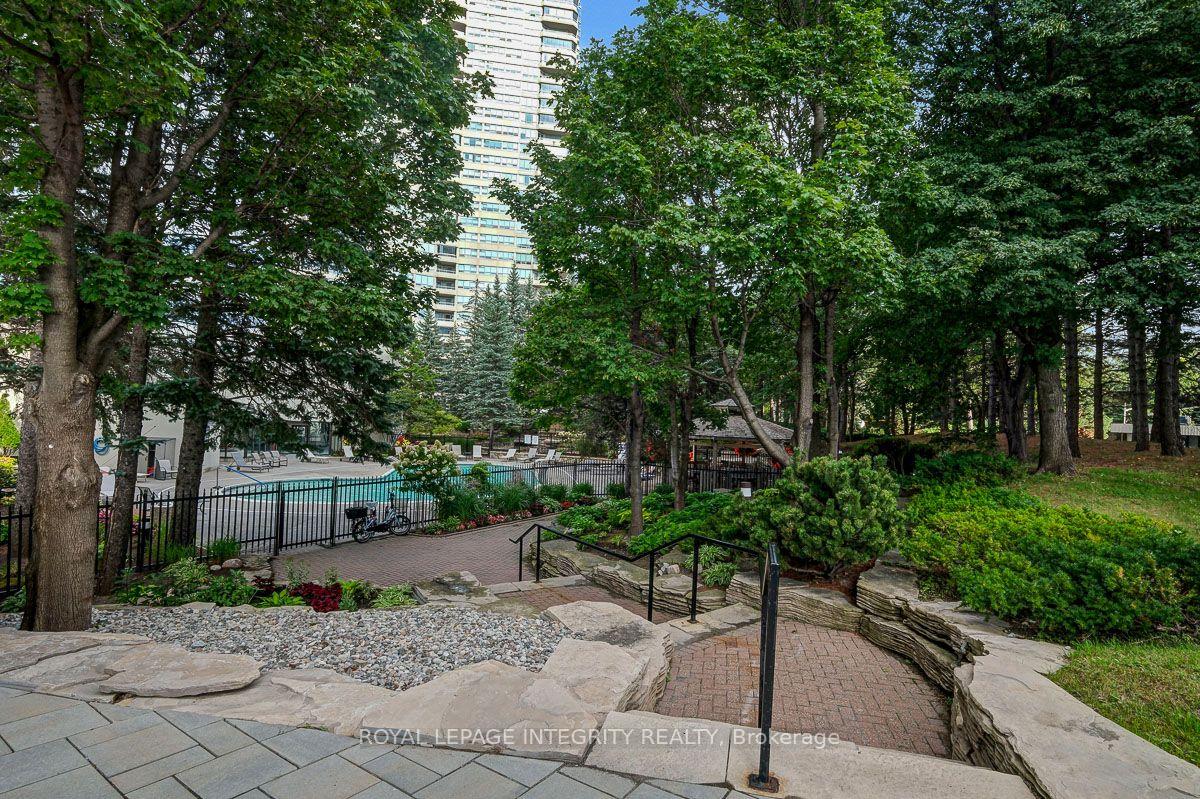 Photo 49 of Unit 1601, 1500 Riverside Drive, Ottawa, Riverview Park — HOMEH