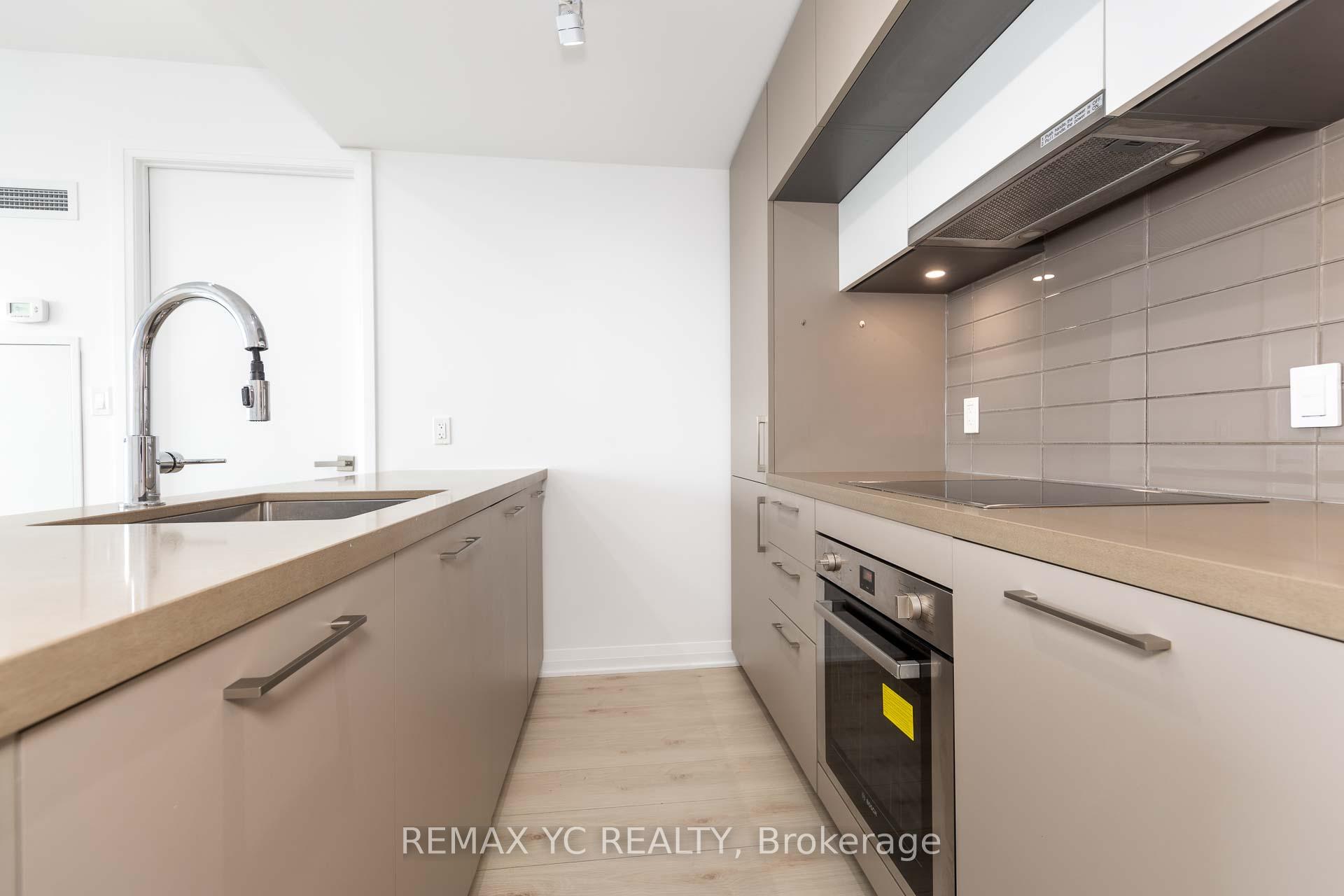 Photo 5 of Unit 1908, 99 Foxbar Road, Toronto, Yonge-St. Clair — HOMEH