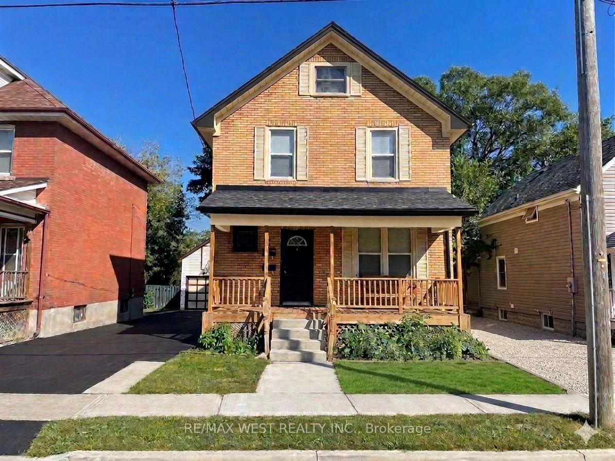 Photo 3 of 133 Clarke Street, Oshawa, Central — HOMEH