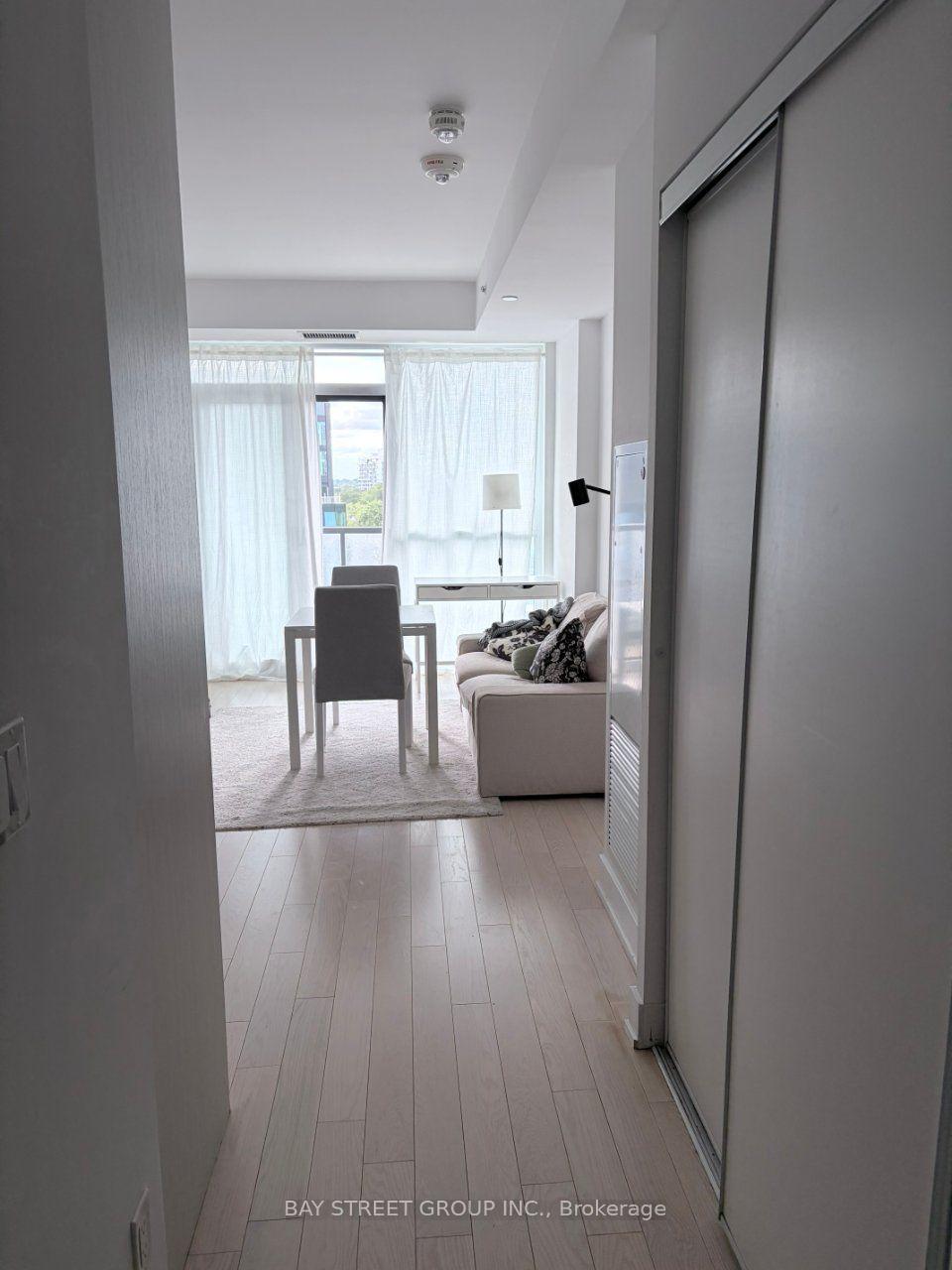 Photo 6 of Unit 801, 181 Bedford Road, Toronto, The Annex — HOMEH