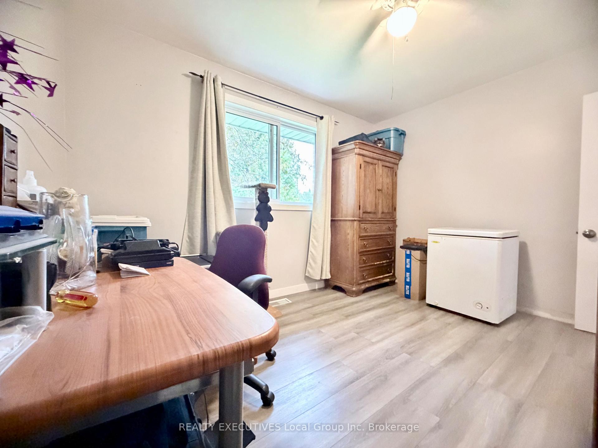 Photo 19 of 5 Ralph Place, North Bay, Ferris — HOMEH