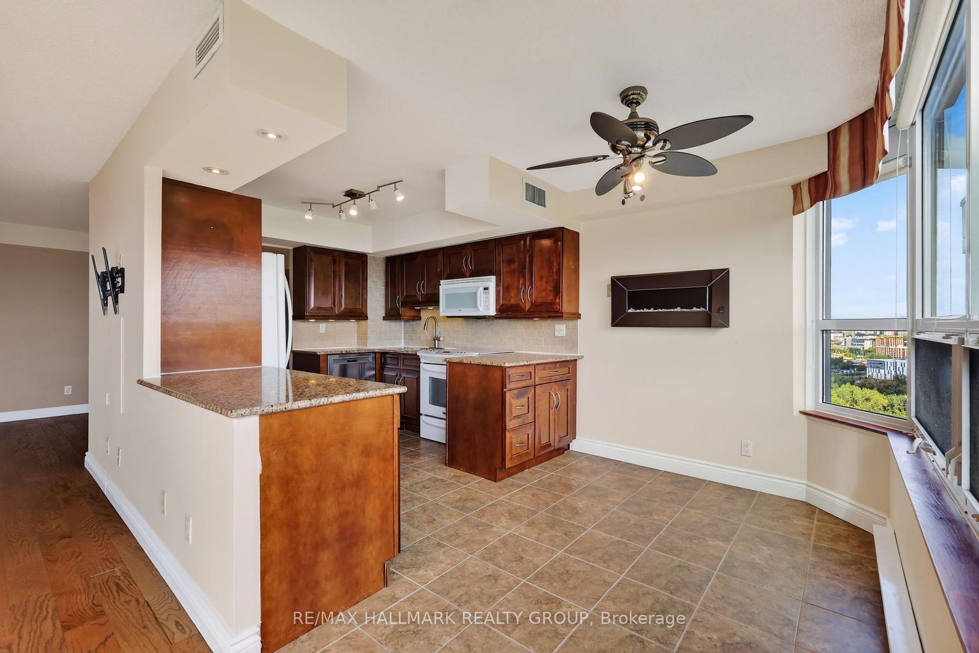 Photo 15 of Unit 2402, 1500 Riverside Drive, Ottawa, Riverview Park — HOMEH