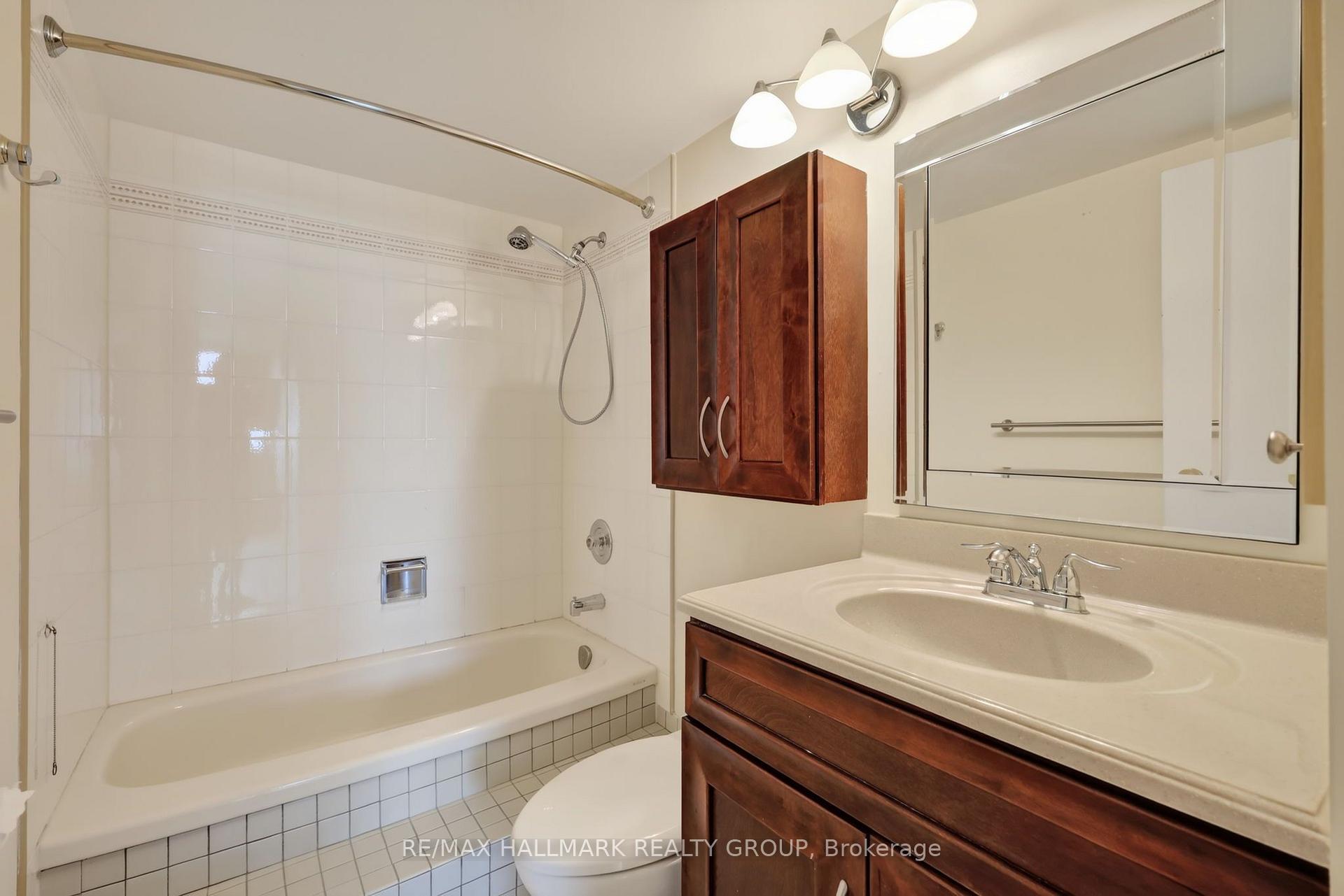 Photo 25 of Unit 2402, 1500 Riverside Drive, Ottawa, Riverview Park — HOMEH