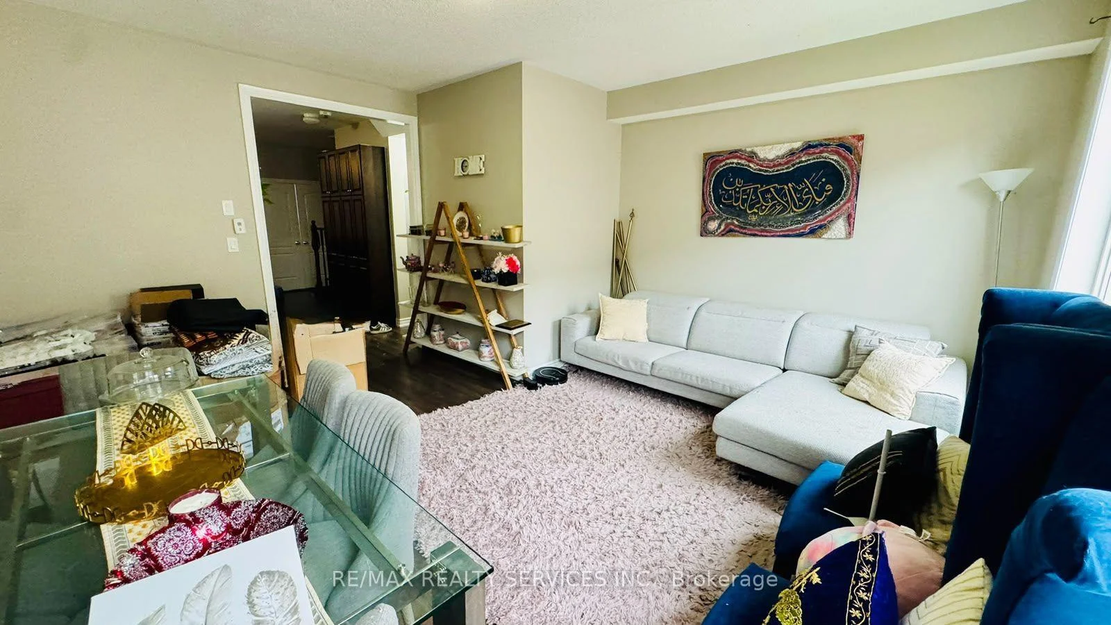 Photo 9 of 8 Rabbit Run Way, Brampton, Heart Lake East — HOMEH