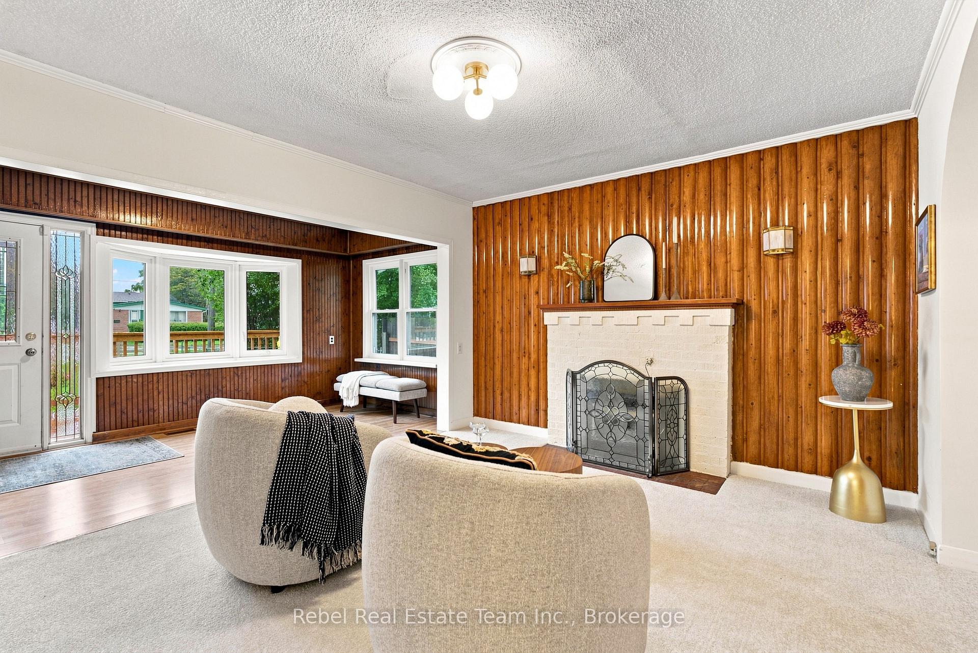 Photo 8 of 888-890 Liverpool Road, Pickering, Bay Ridges — HOMEH