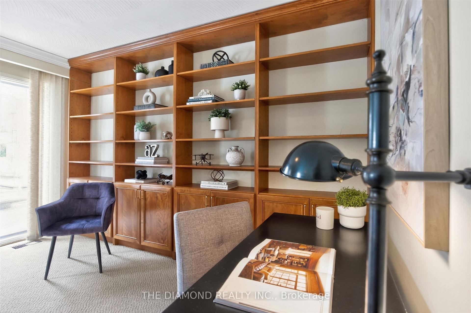 Photo 25 of 11 Swordbill Drive, Etobicoke, Edenbridge-Humber Valley — HOMEH