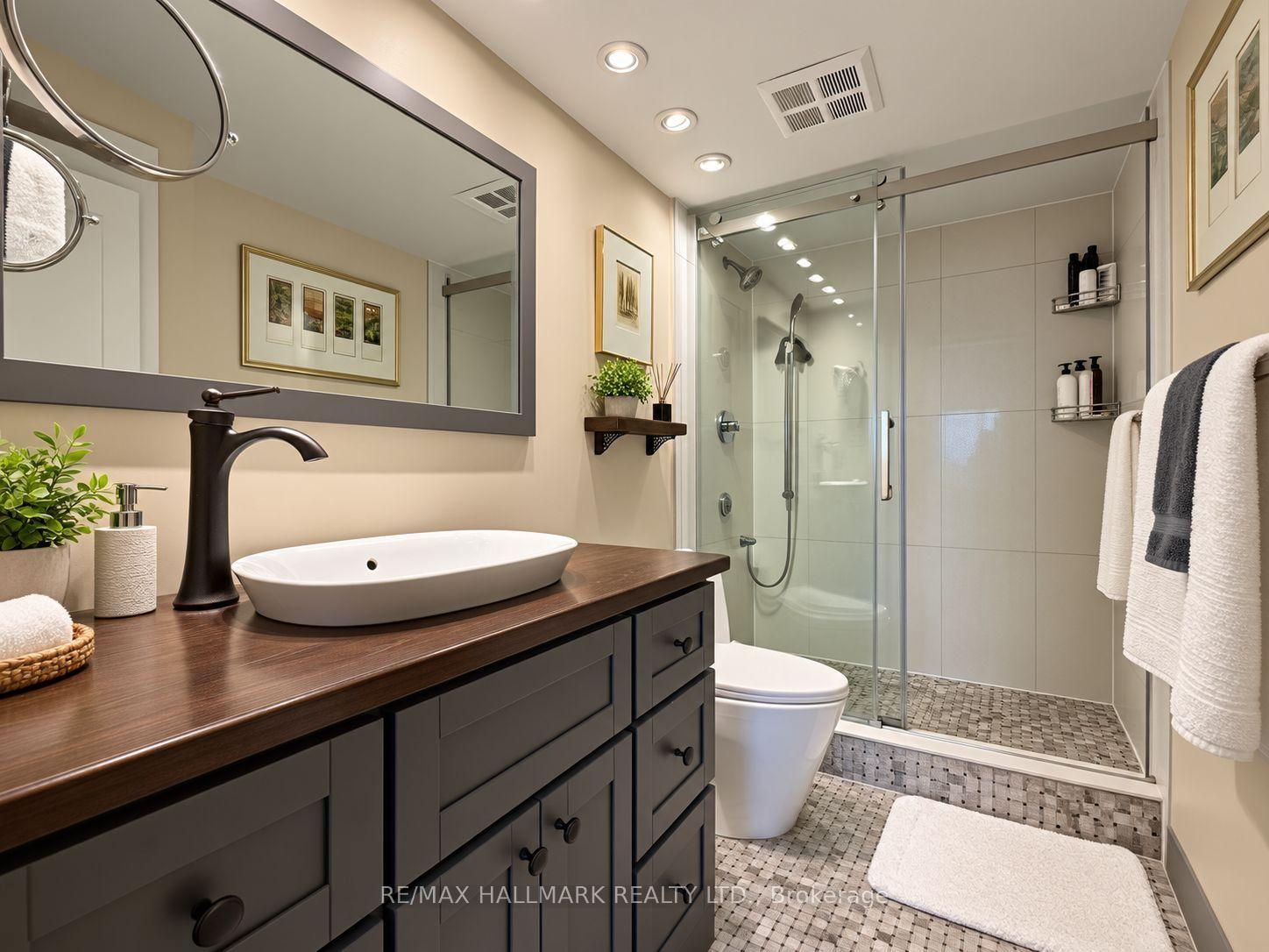 Photo 15 of Unit 1006, 253 Merton Street, Toronto, Mount Pleasant West — HOMEH