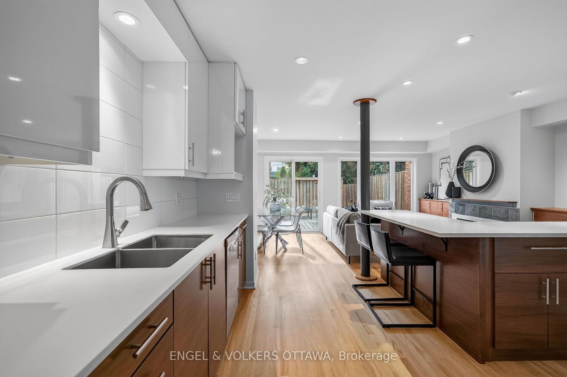 Photo 6 of 22 Chestnut Street, Ottawa, Ottawa East — HOMEH