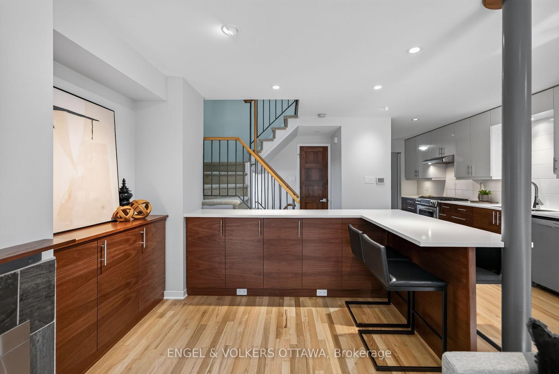 Photo 8 of 22 Chestnut Street, Ottawa, Ottawa East — HOMEH