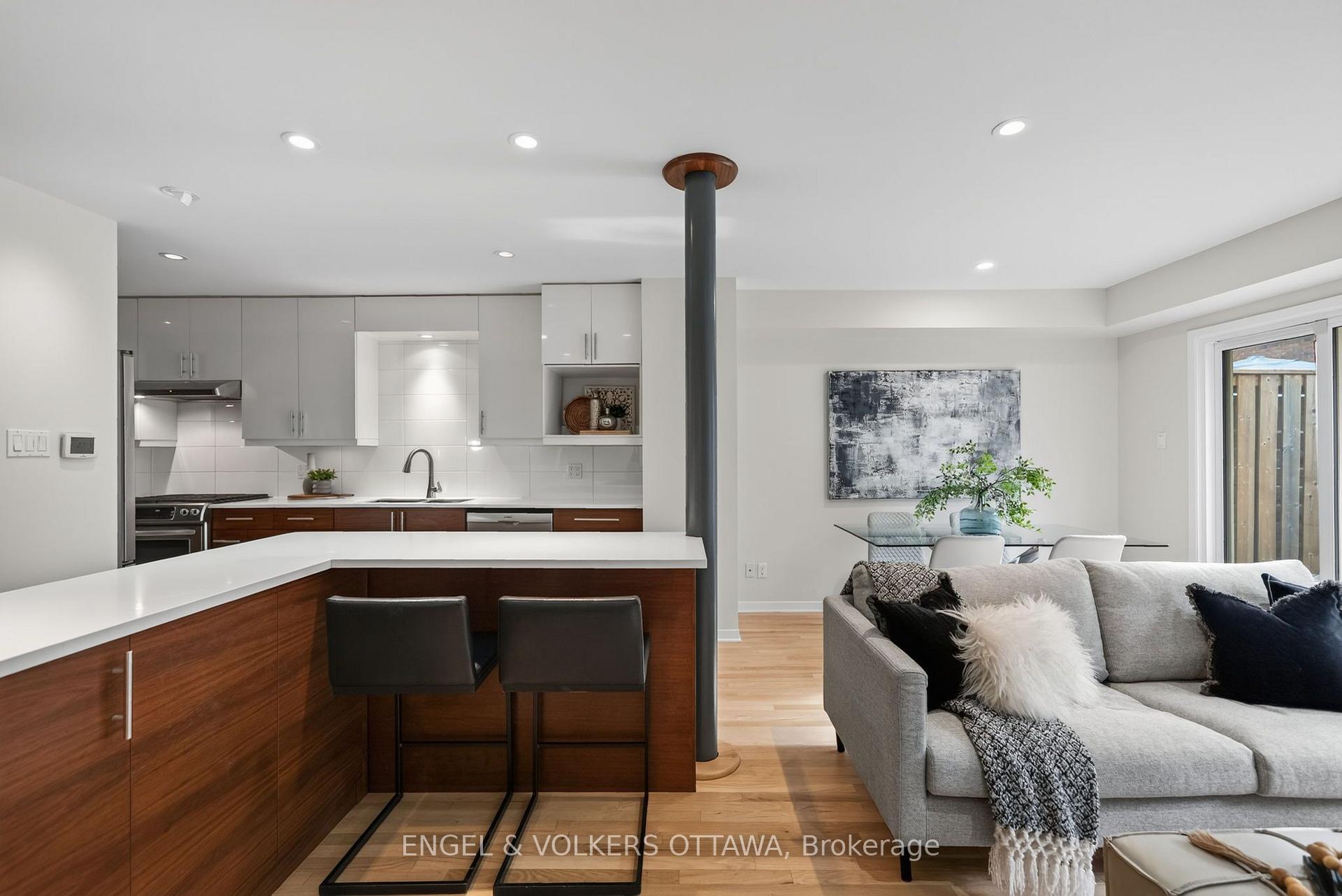 Photo 9 of 22 Chestnut Street, Ottawa, Ottawa East — HOMEH