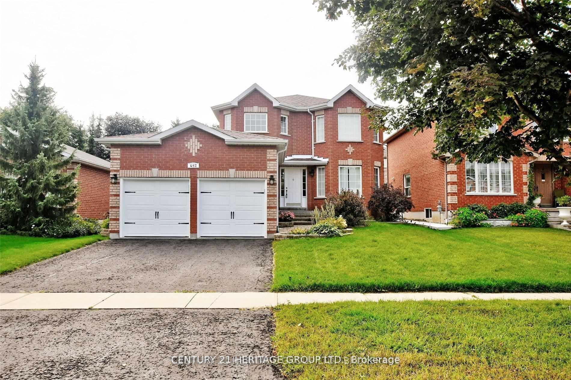 Photo 2 of 482 Ferndale Drive N, Barrie, Northwest — HOMEH