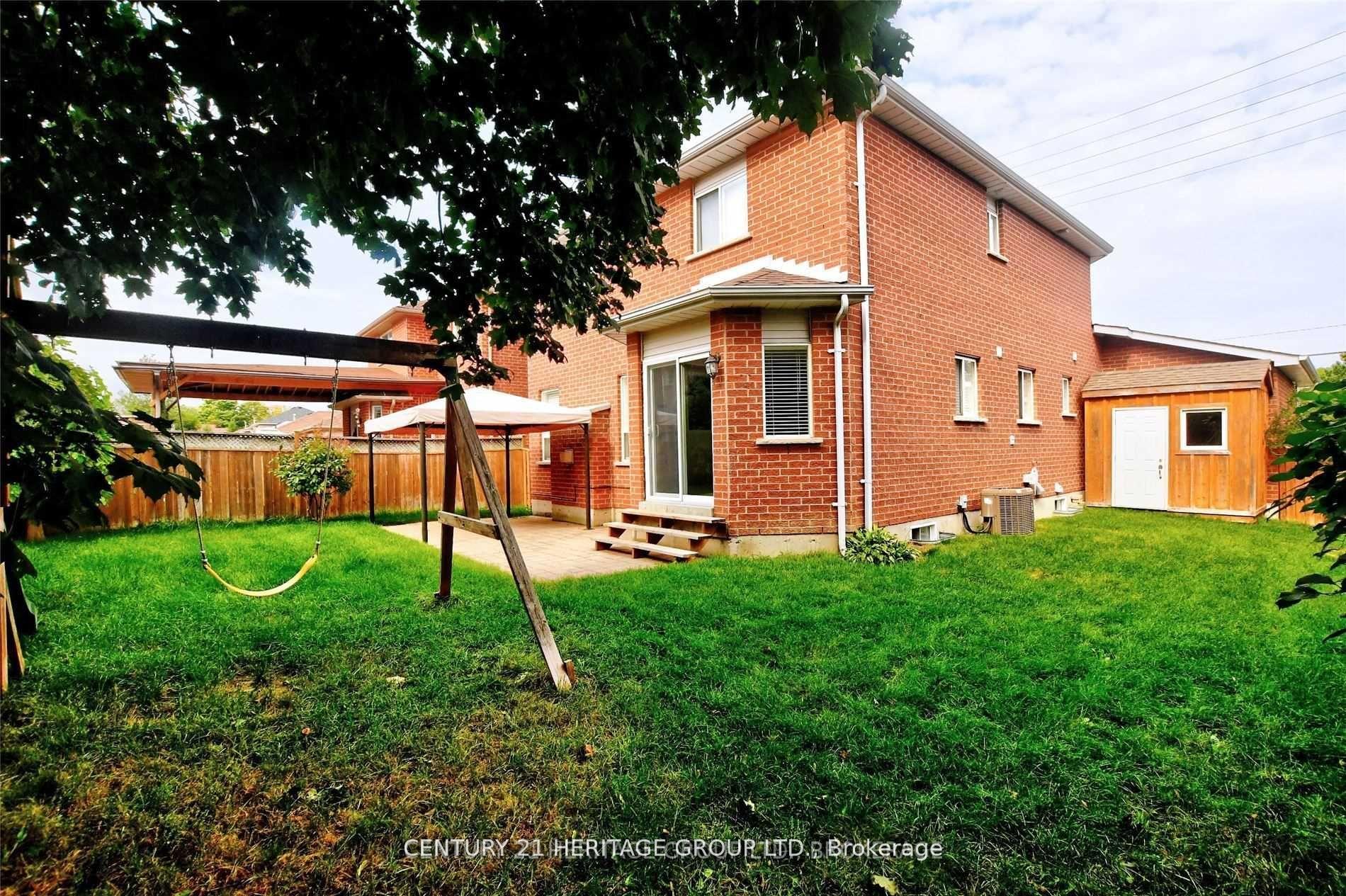Photo 22 of 482 Ferndale Drive N, Barrie, Northwest — HOMEH