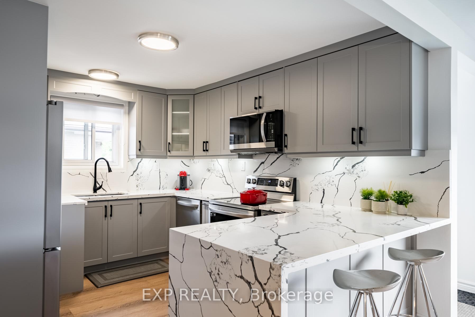 Photo 1 of 870 Modlin Road, Pickering, Bay Ridges — HOMEH