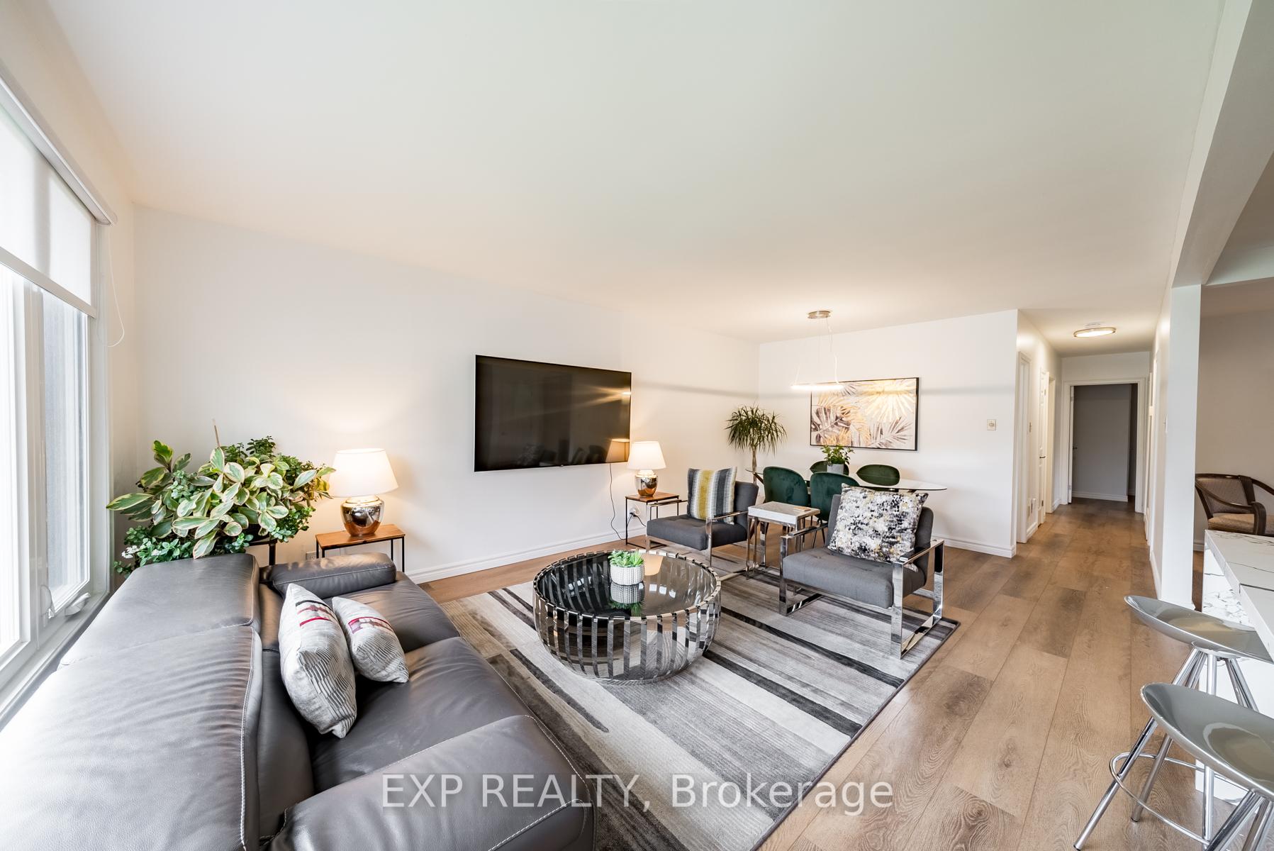 Photo 7 of 870 Modlin Road, Pickering, Bay Ridges — HOMEH