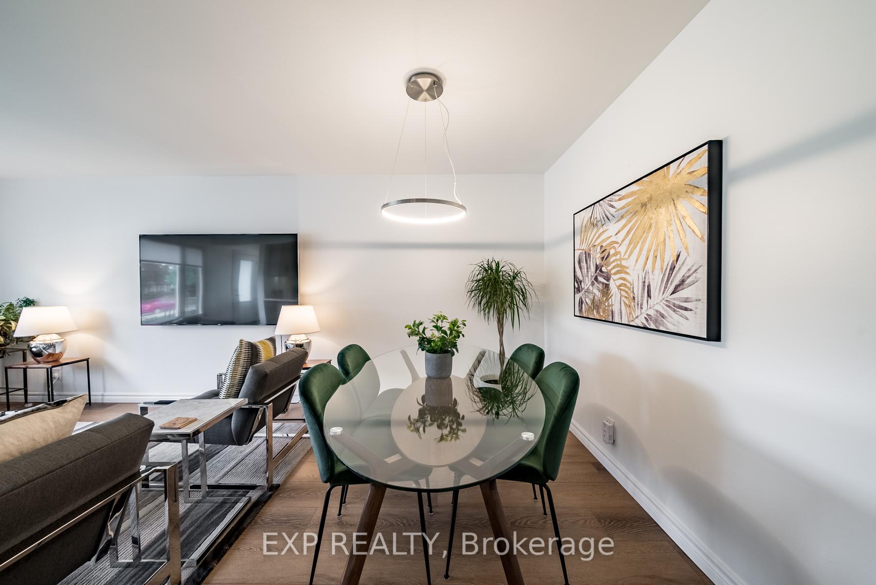 Photo 10 of 870 Modlin Road, Pickering, Bay Ridges — HOMEH