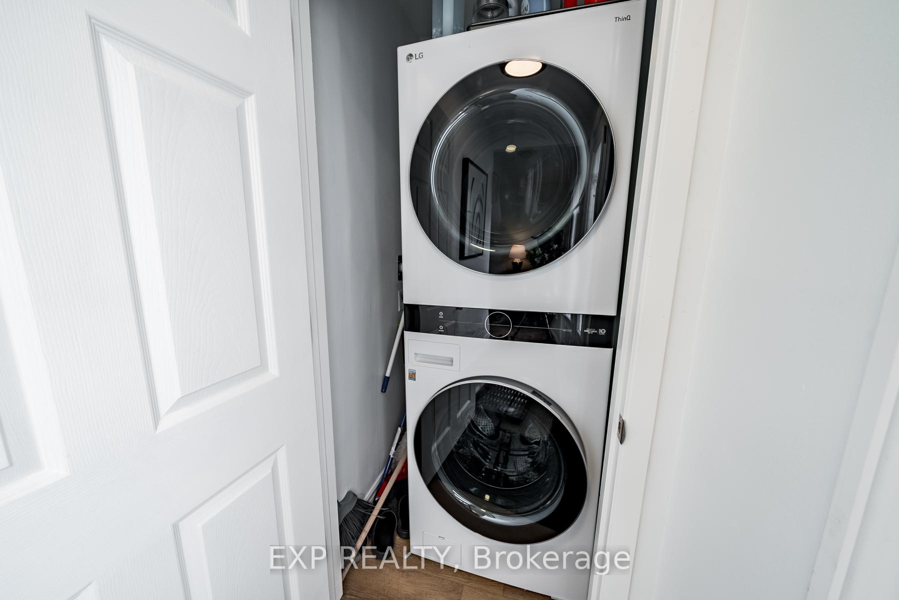Photo 35 of 870 Modlin Road, Pickering, Bay Ridges — HOMEH