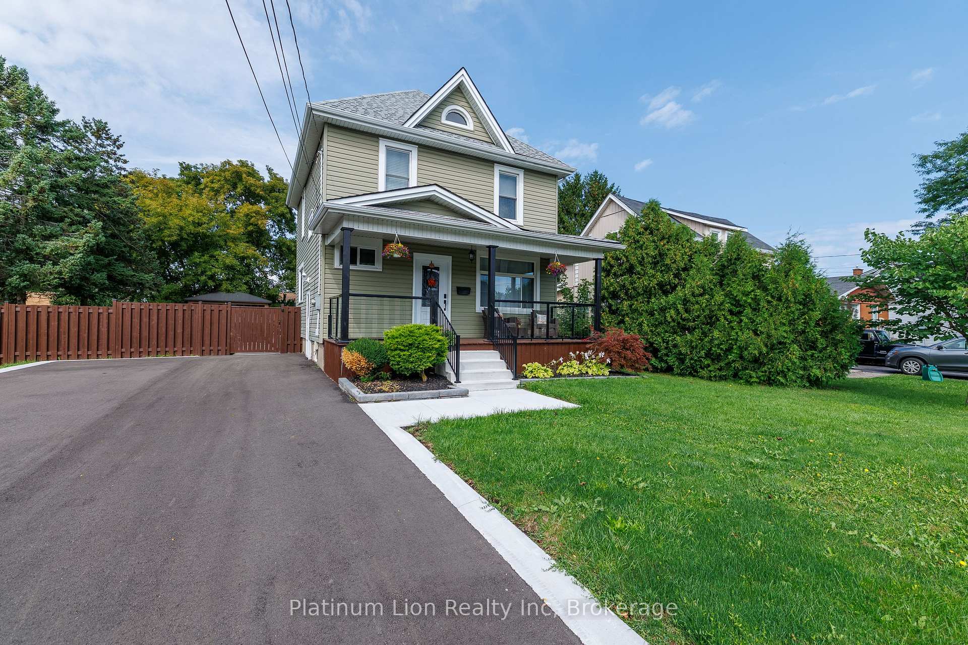 Photo 5 of 11 Fairview Road, Grimsby, Grimsby Beach — HOMEH