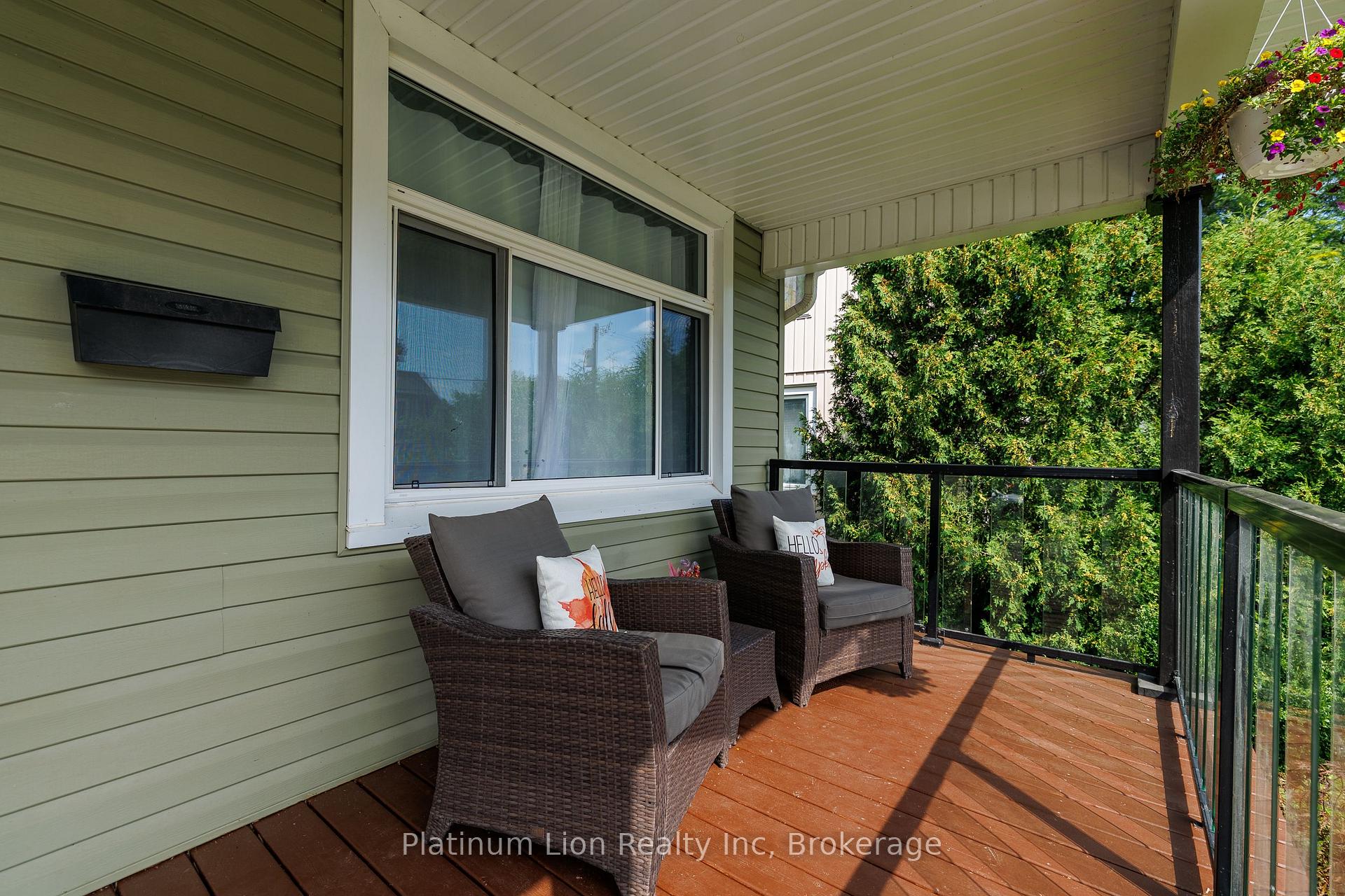 Photo 7 of 11 Fairview Road, Grimsby, Grimsby Beach — HOMEH