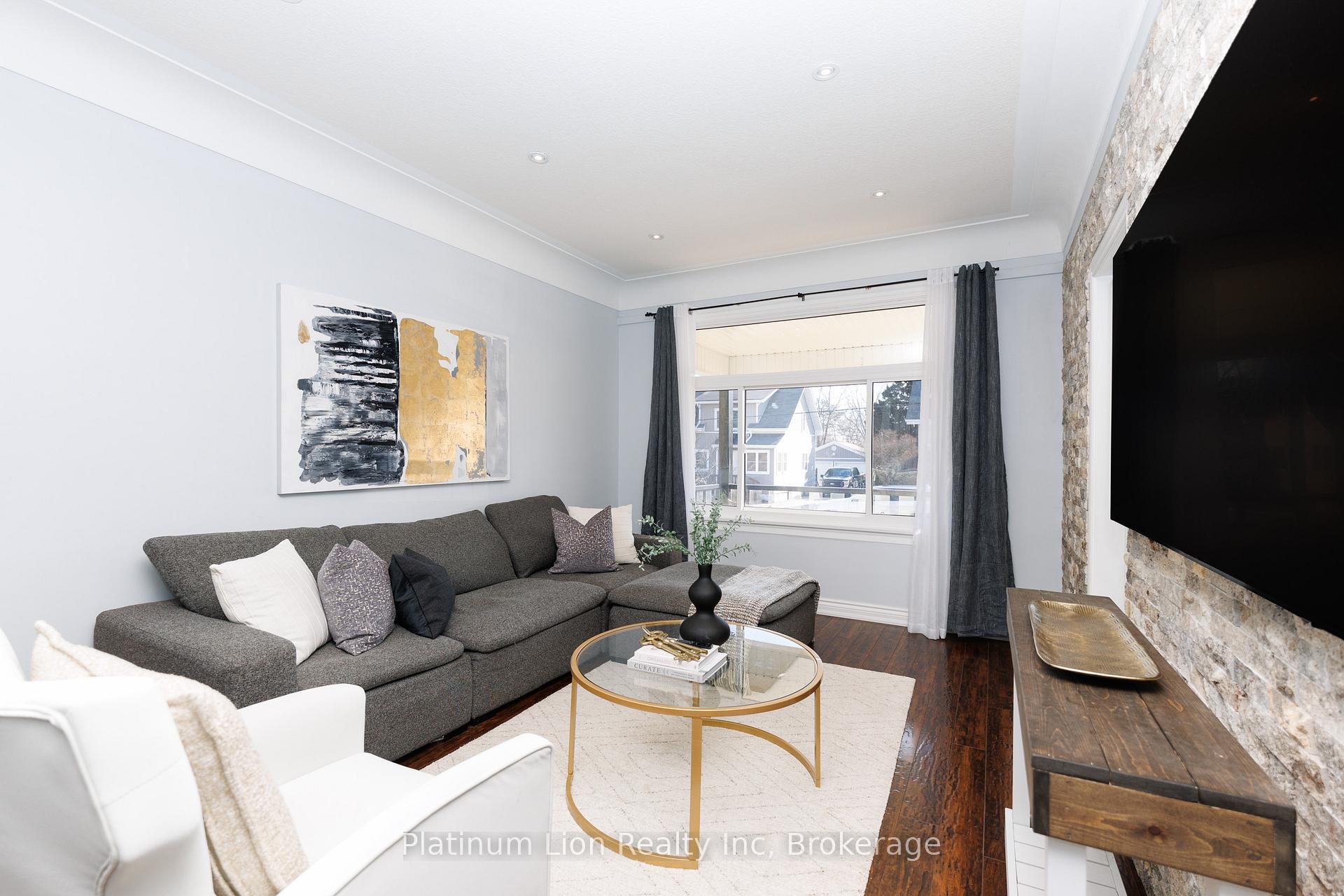 Photo 15 of 11 Fairview Road, Grimsby, Grimsby Beach — HOMEH