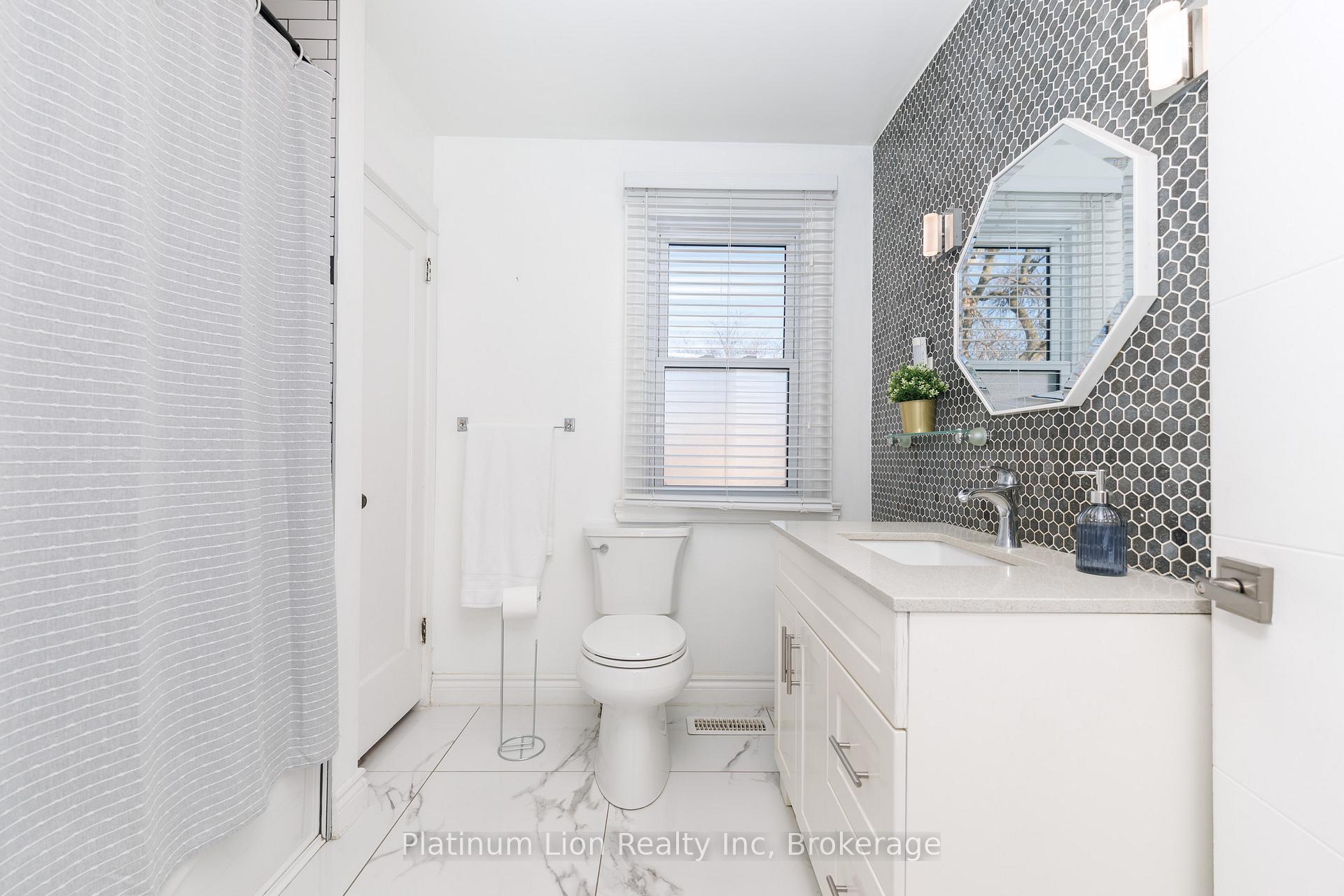 Photo 21 of 11 Fairview Road, Grimsby, Grimsby Beach — HOMEH