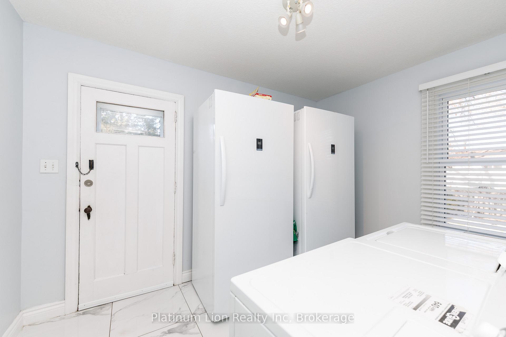 Photo 25 of 11 Fairview Road, Grimsby, Grimsby Beach — HOMEH