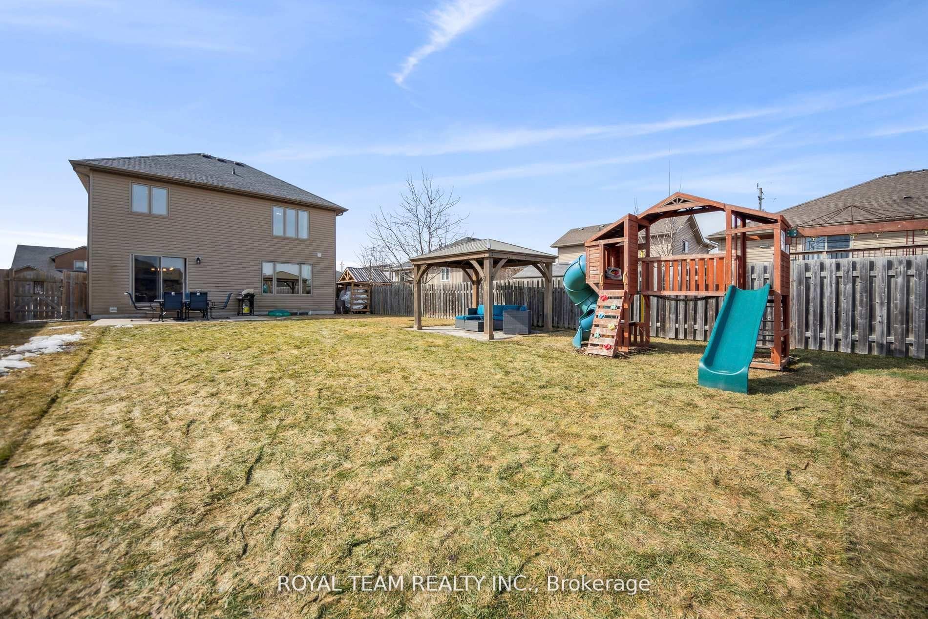 Photo 34 of 2 Lafayette Street E, Haldimand — HOMEH