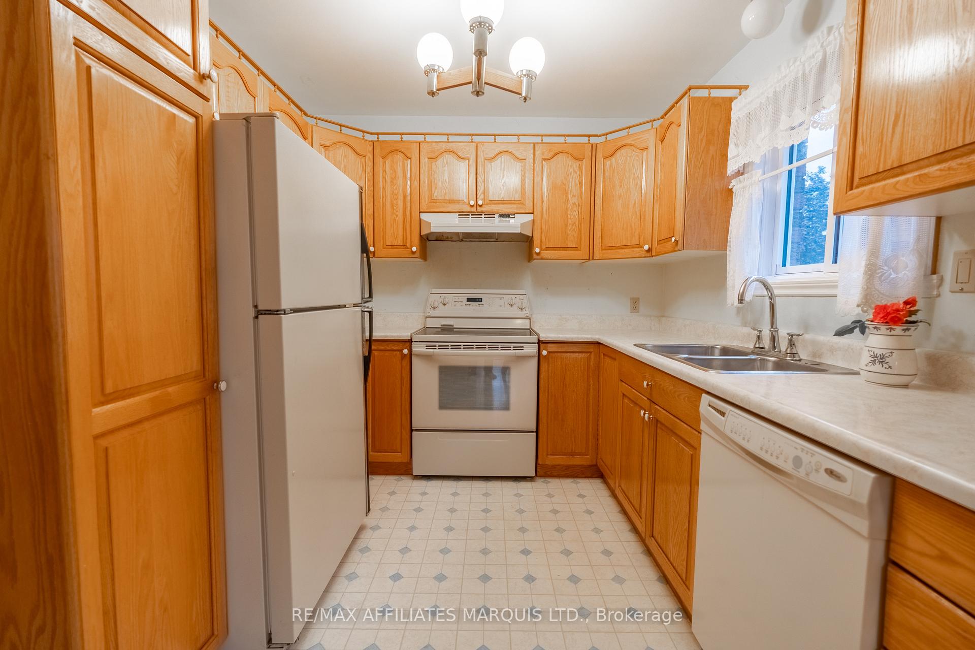 Photo 9 of 120 Heritage Place, Cornwall, Cornwall — HOMEH