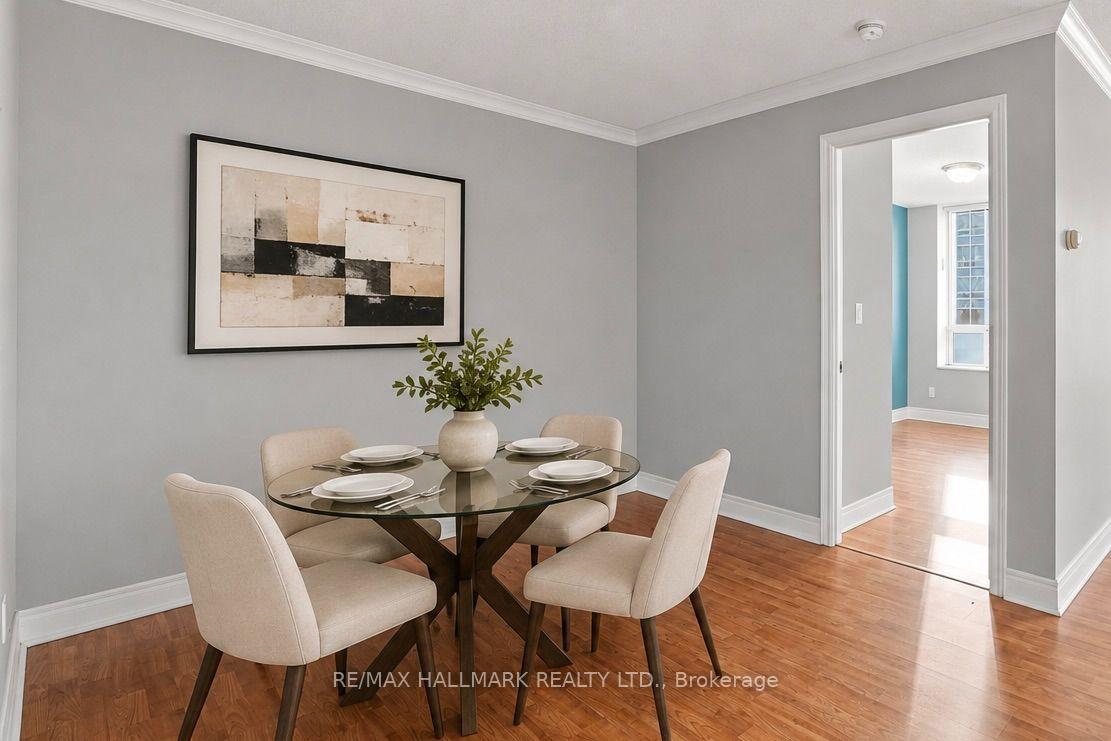 Photo 4 of Unit 617, 5418 Yonge Street, North York, Willowdale West — HOMEH