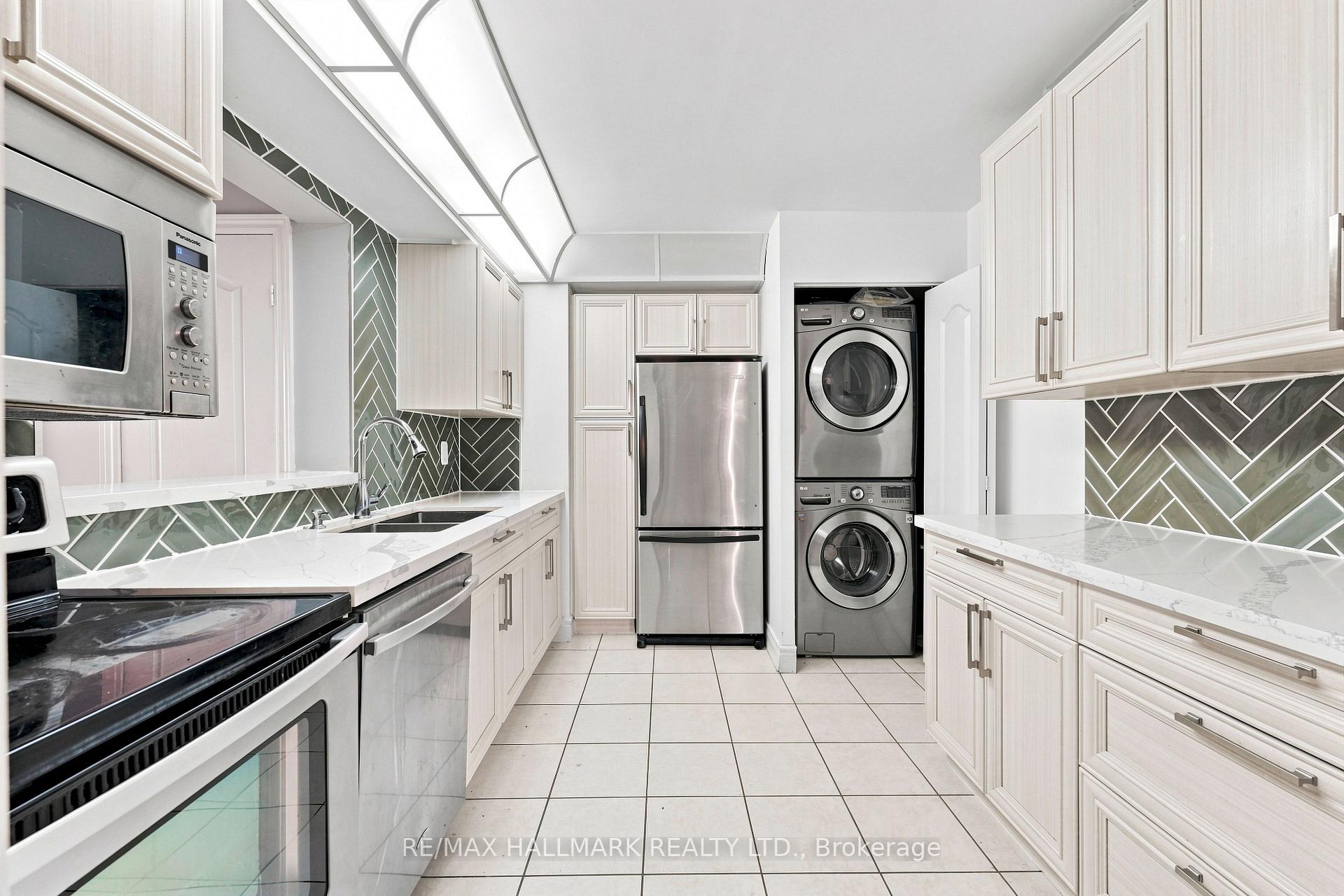 Photo 6 of Unit 617, 5418 Yonge Street, North York, Willowdale West — HOMEH
