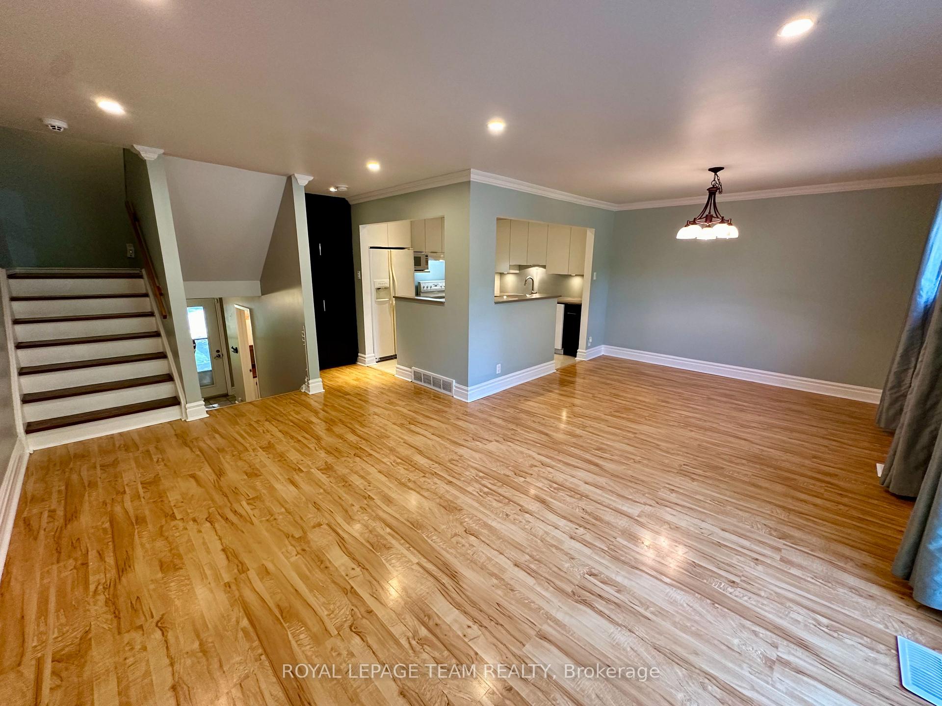 Photo 6 of 87 Glen Park Drive, Ottawa, Blackburn Hamlet (South) — HOMEH