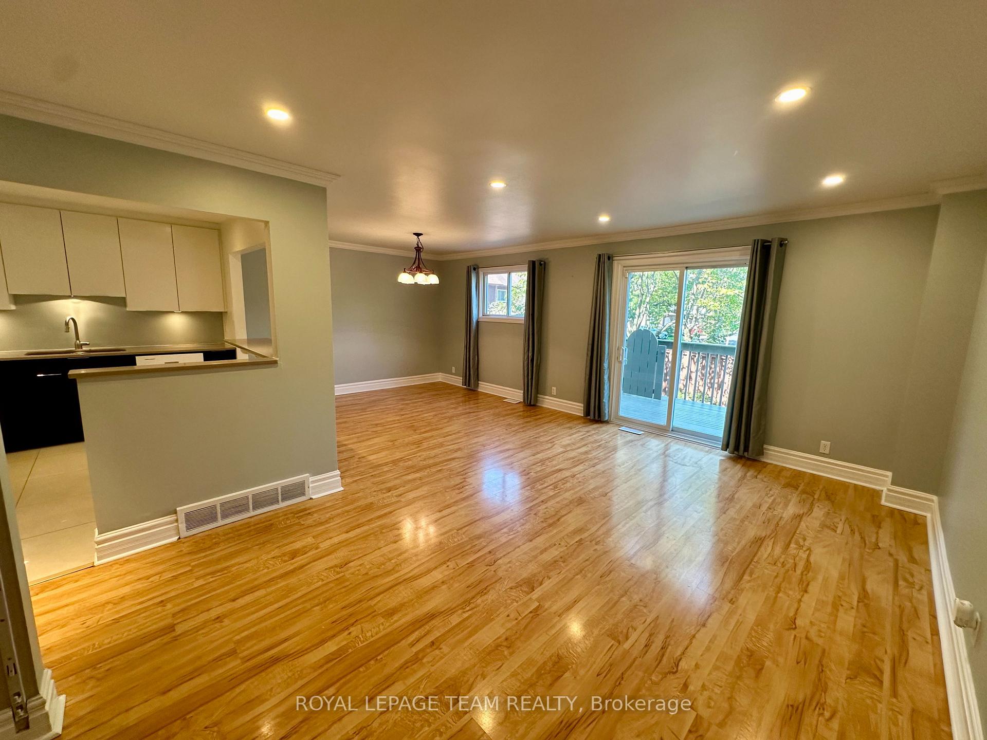 Photo 12 of 87 Glen Park Drive, Ottawa, Blackburn Hamlet (South) — HOMEH