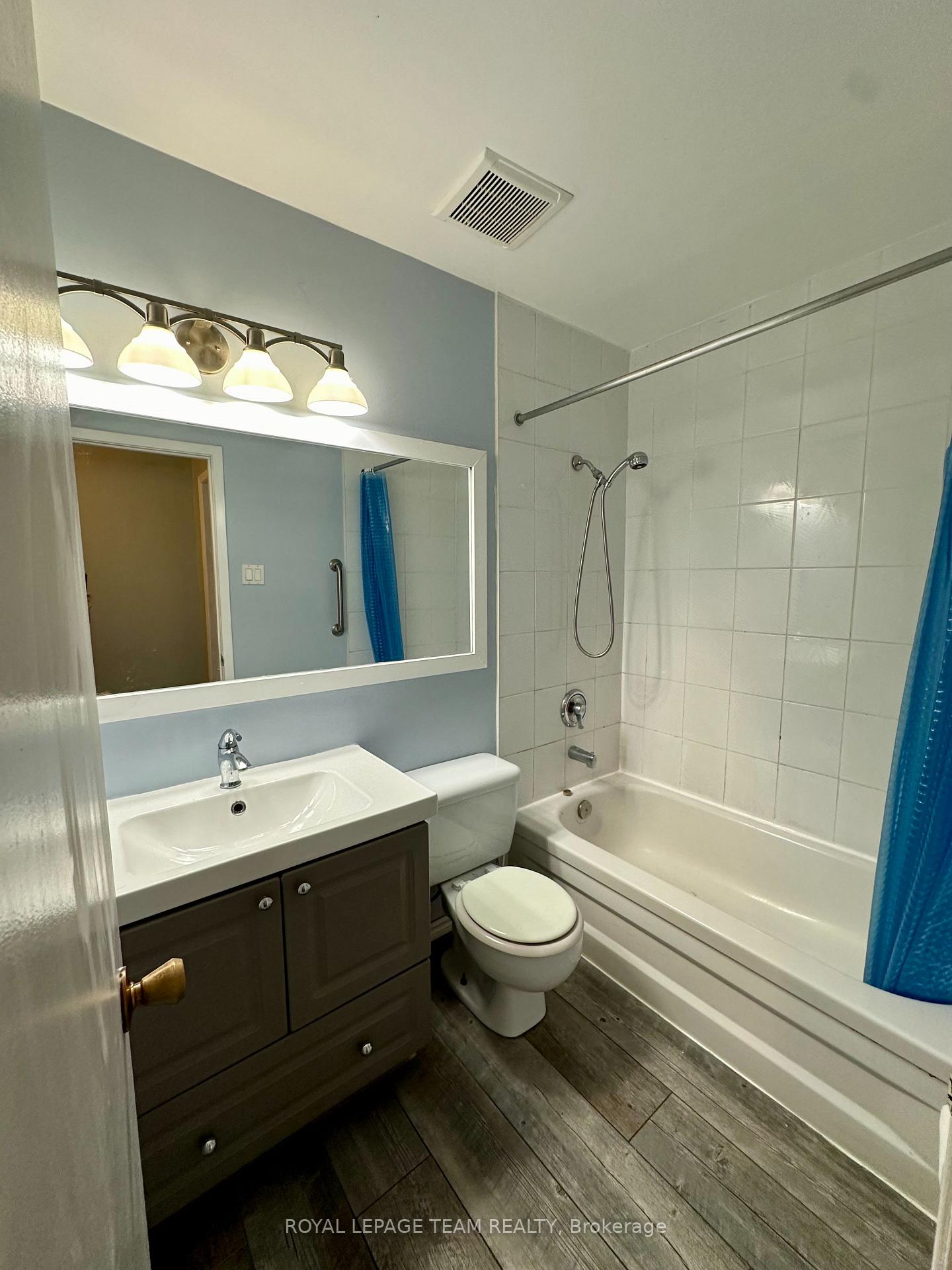 Photo 23 of 87 Glen Park Drive, Ottawa, Blackburn Hamlet (South) — HOMEH