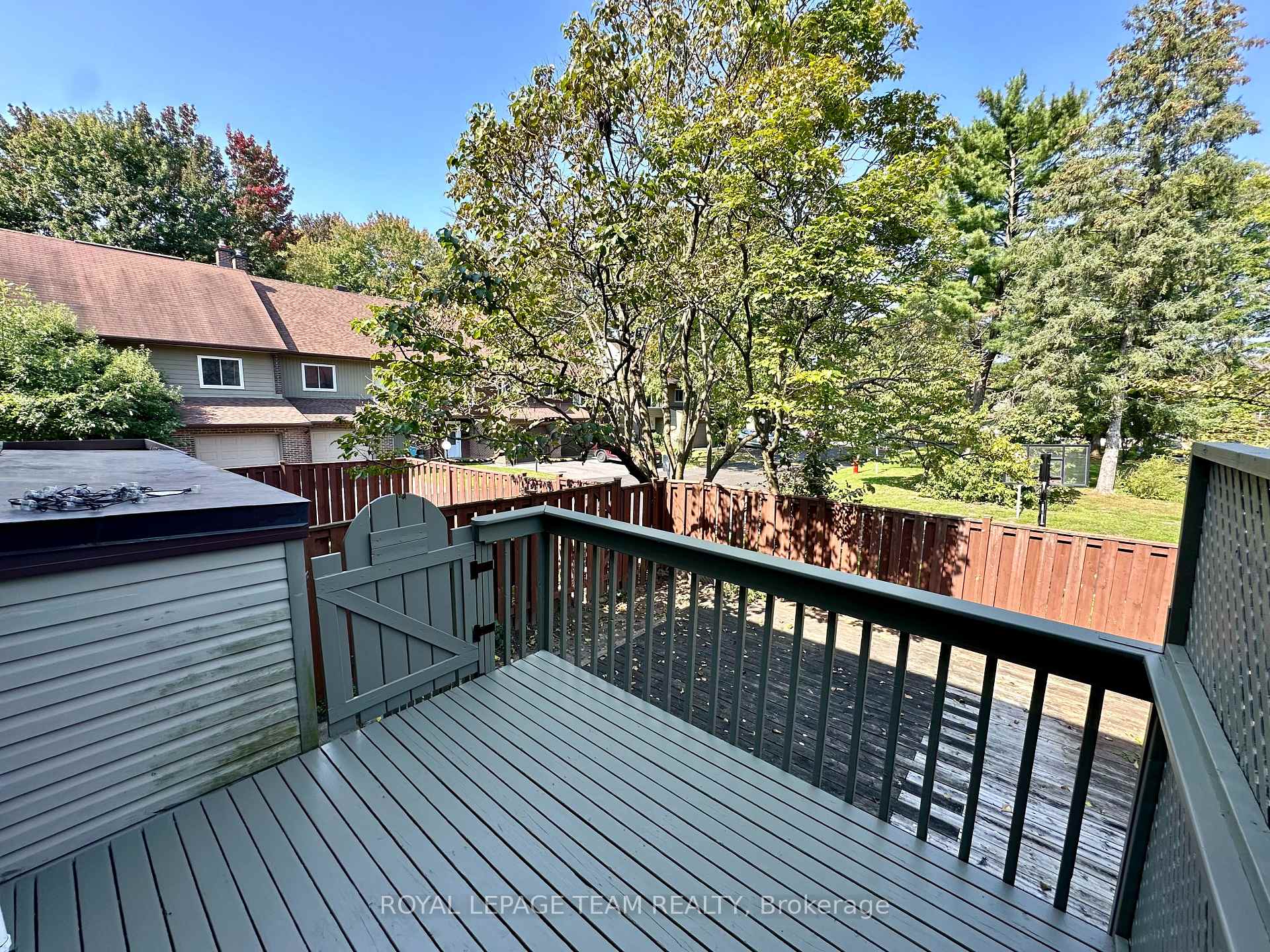Photo 29 of 87 Glen Park Drive, Ottawa, Blackburn Hamlet (South) — HOMEH
