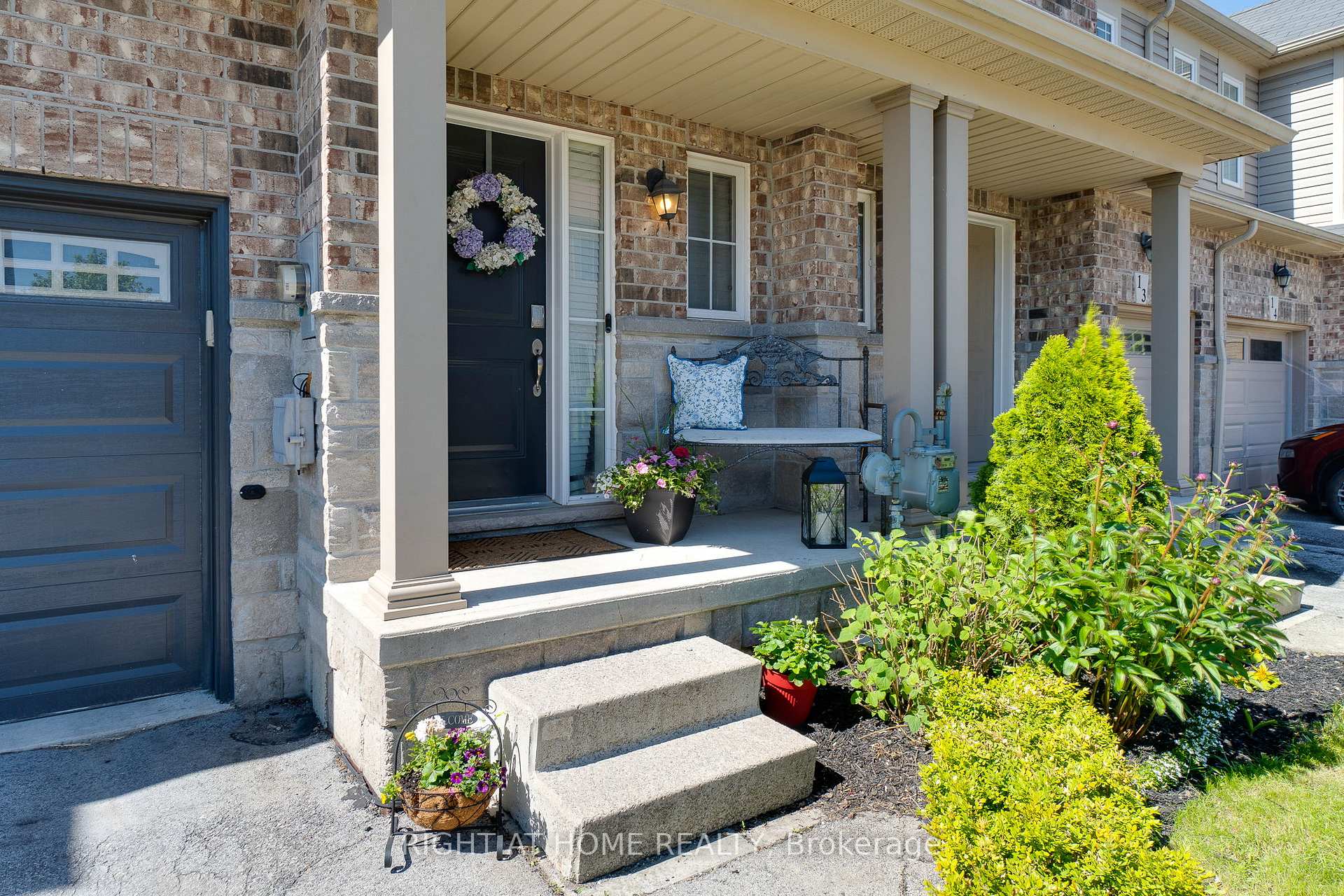 Photo 1 of Unit 12, 70 Highgate Drive, Hamilton, Stoney Creek Mountain — HOMEH