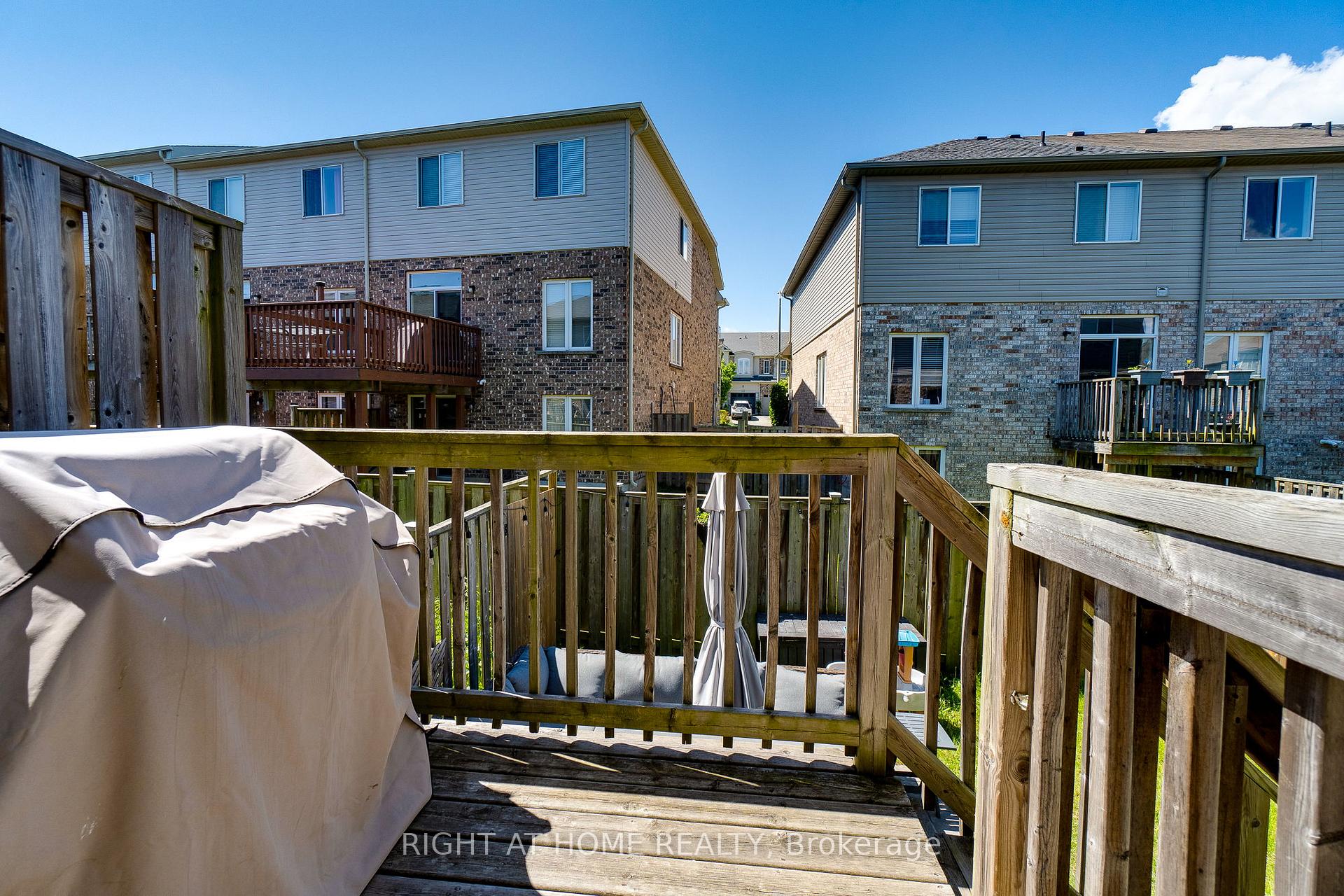 Photo 30 of Unit 12, 70 Highgate Drive, Hamilton, Stoney Creek Mountain — HOMEH