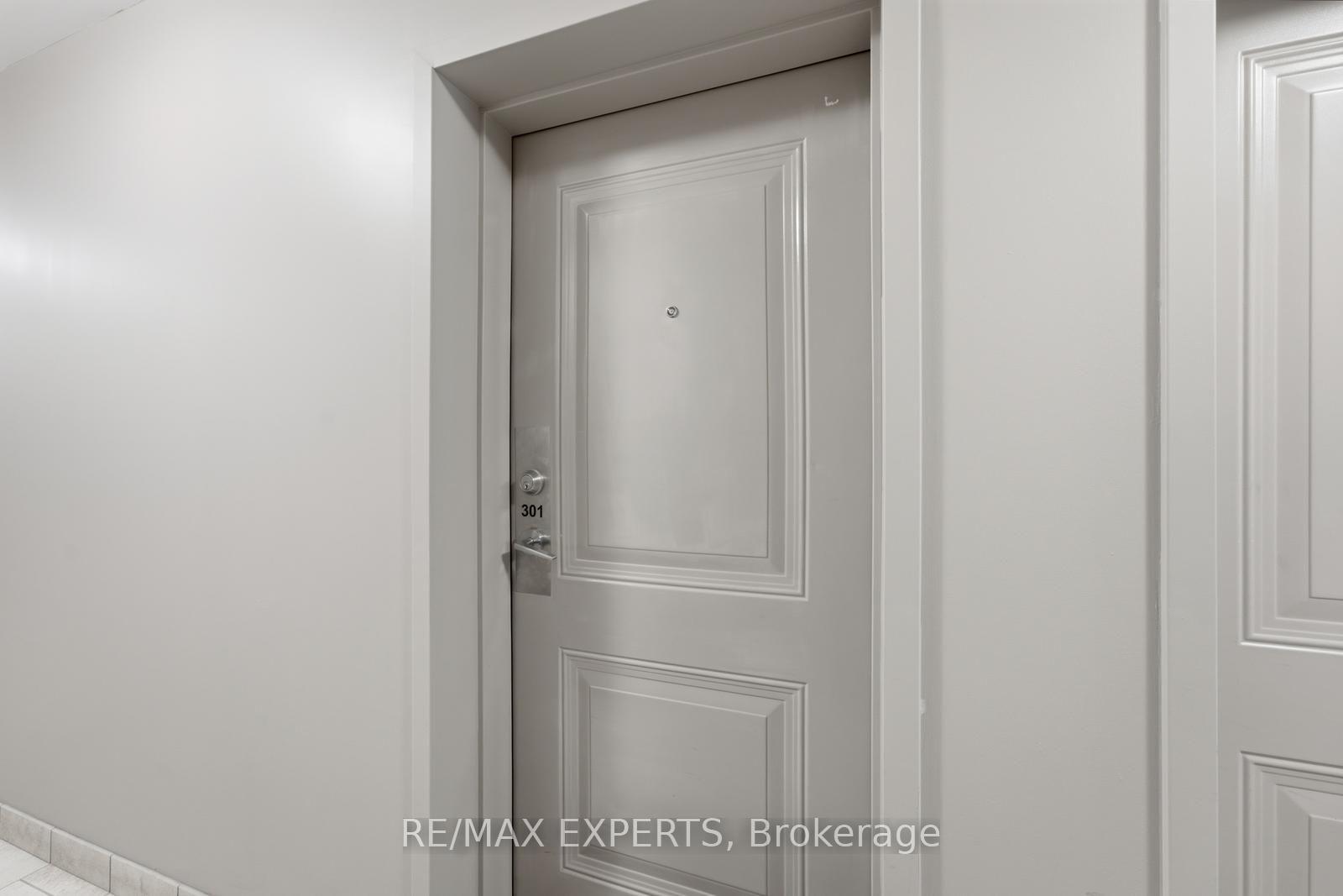 Photo 4 of Unit 301, 9589 Keele Street, Vaughan, Maple — HOMEH