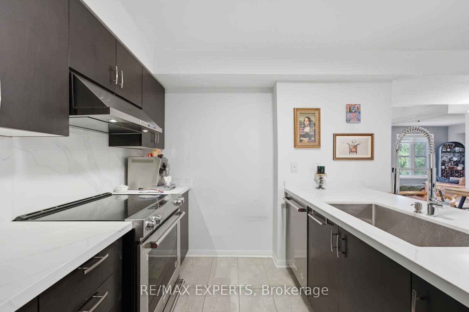 Photo 9 of Unit 301, 9589 Keele Street, Vaughan, Maple — HOMEH